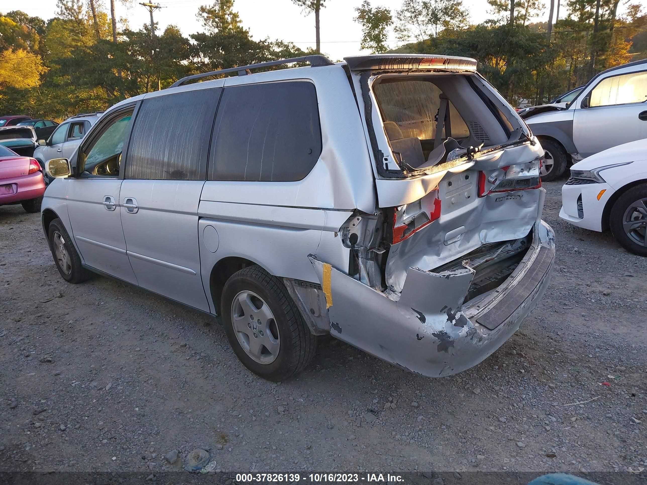 Photo 2 VIN: 2HKRL186X1H577894 - HONDA ODYSSEY 