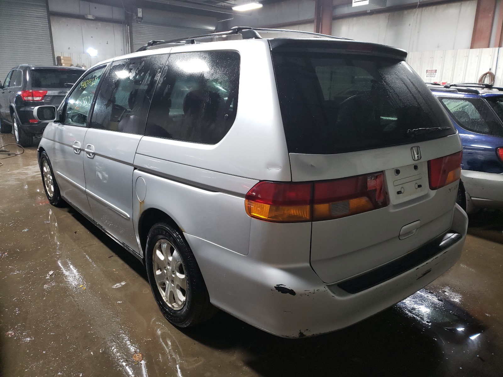 Photo 2 VIN: 2HKRL18932H555103 - HONDA ODYSSEY EX 