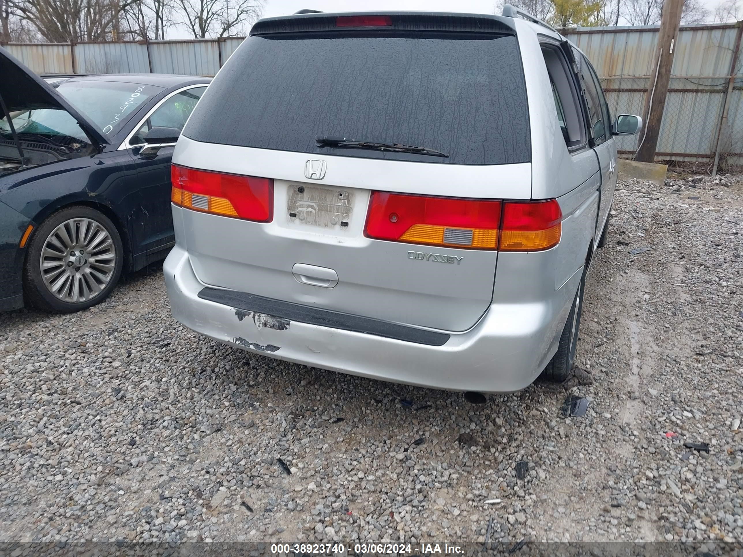 Photo 5 VIN: 2HKRL18952H585588 - HONDA ODYSSEY 