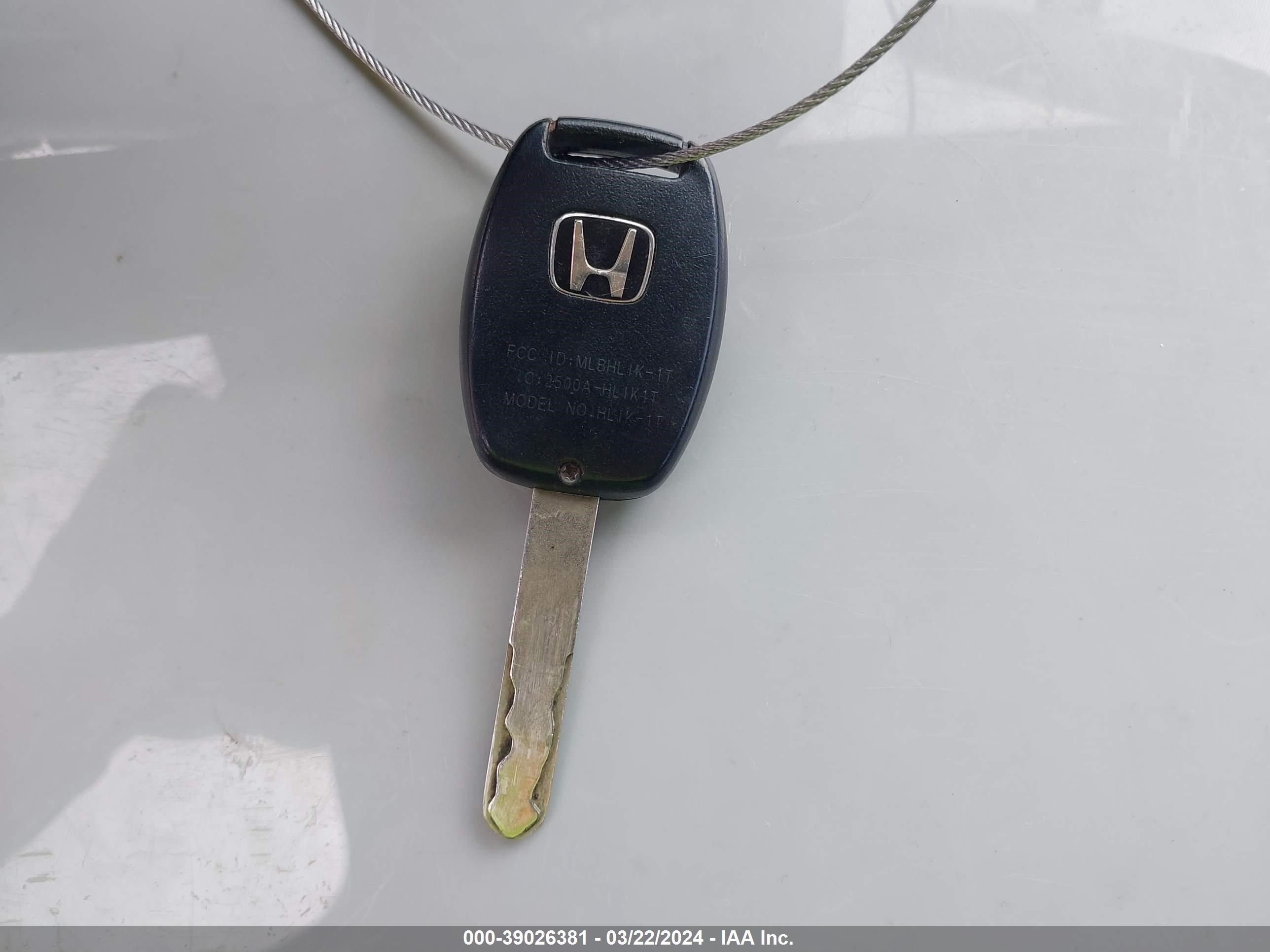 Photo 10 VIN: 2HKRM3H30DH501135 - HONDA CR-V 