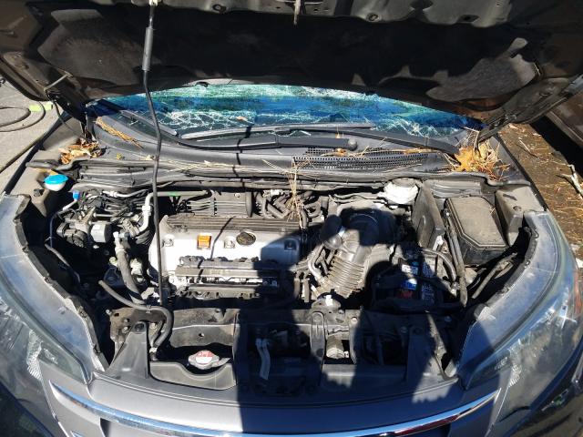 Photo 6 VIN: 2HKRM3H35EH507689 - HONDA CR-V LX 