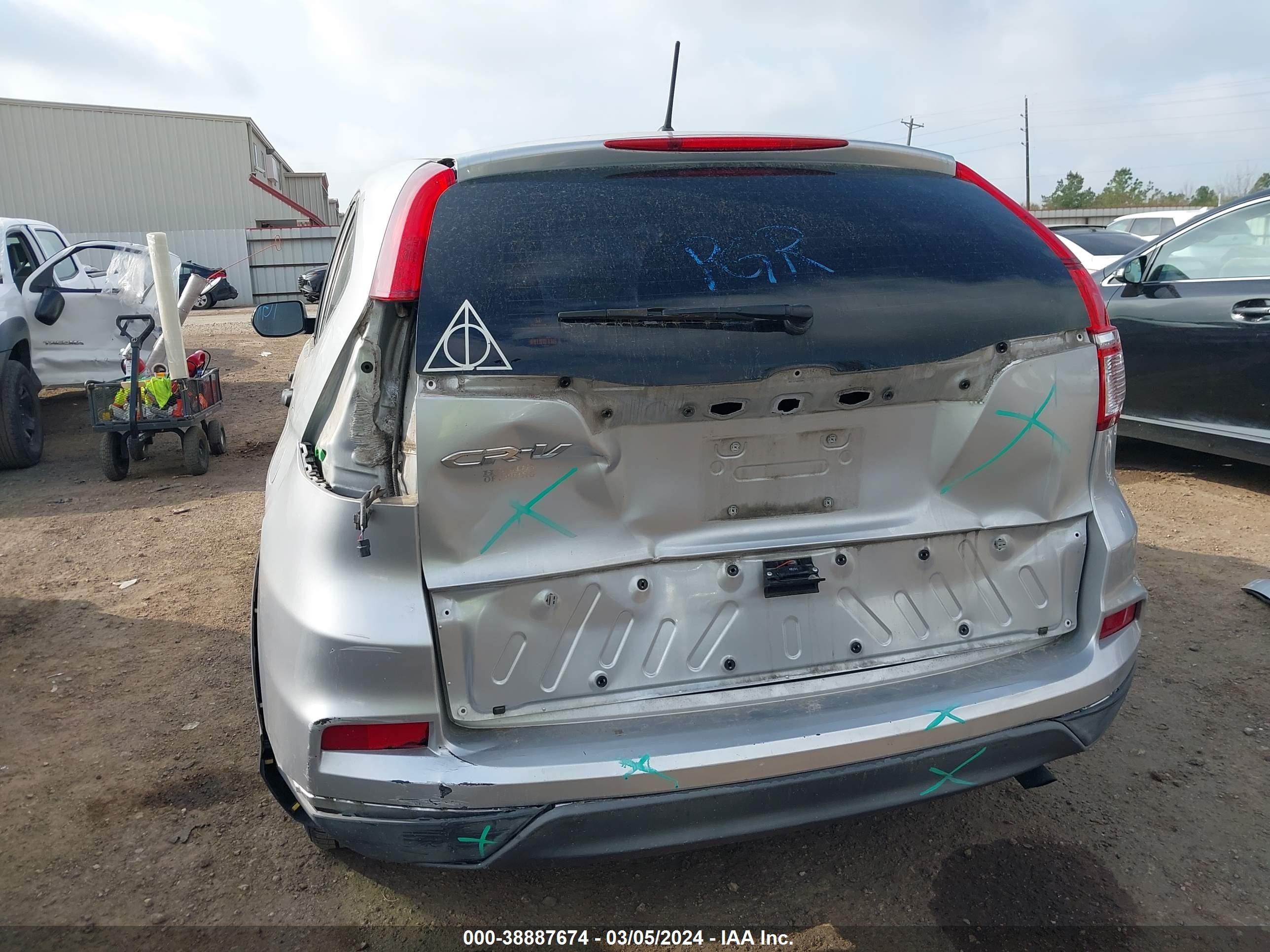 Photo 16 VIN: 2HKRM3H35GH506108 - HONDA CR-V 