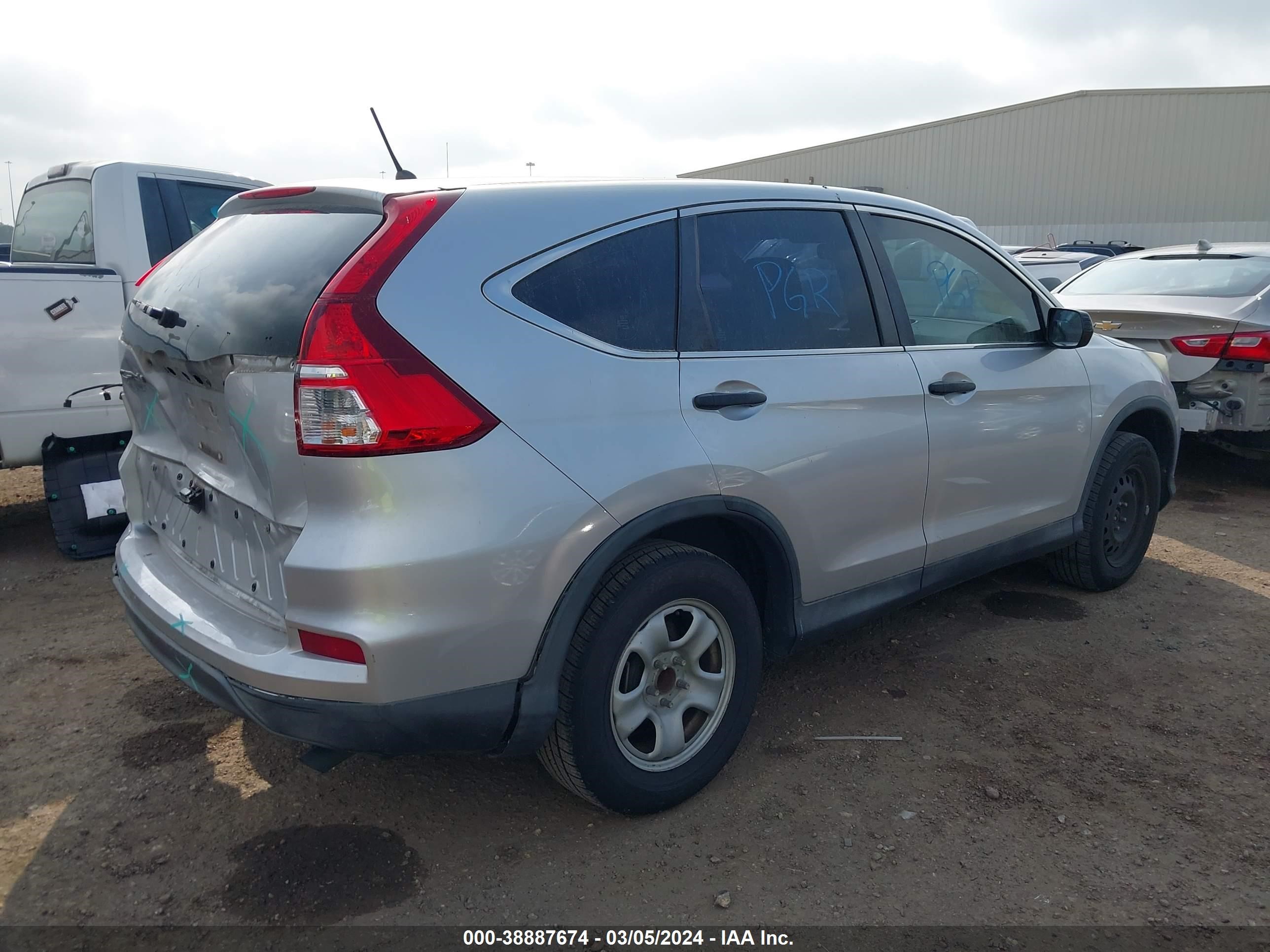 Photo 3 VIN: 2HKRM3H35GH506108 - HONDA CR-V 