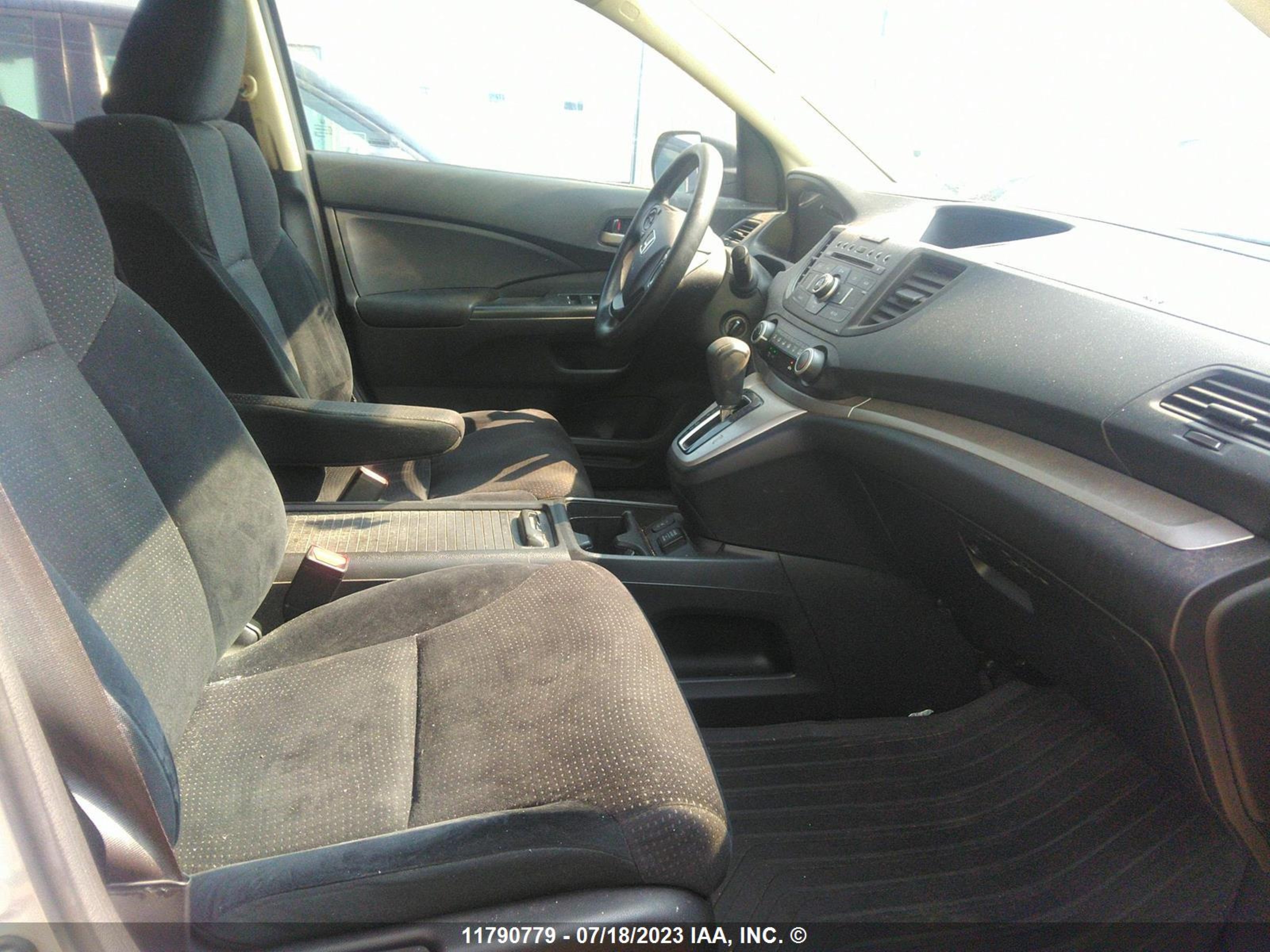 Photo 4 VIN: 2HKRM3H38CH001920 - HONDA CR-V 