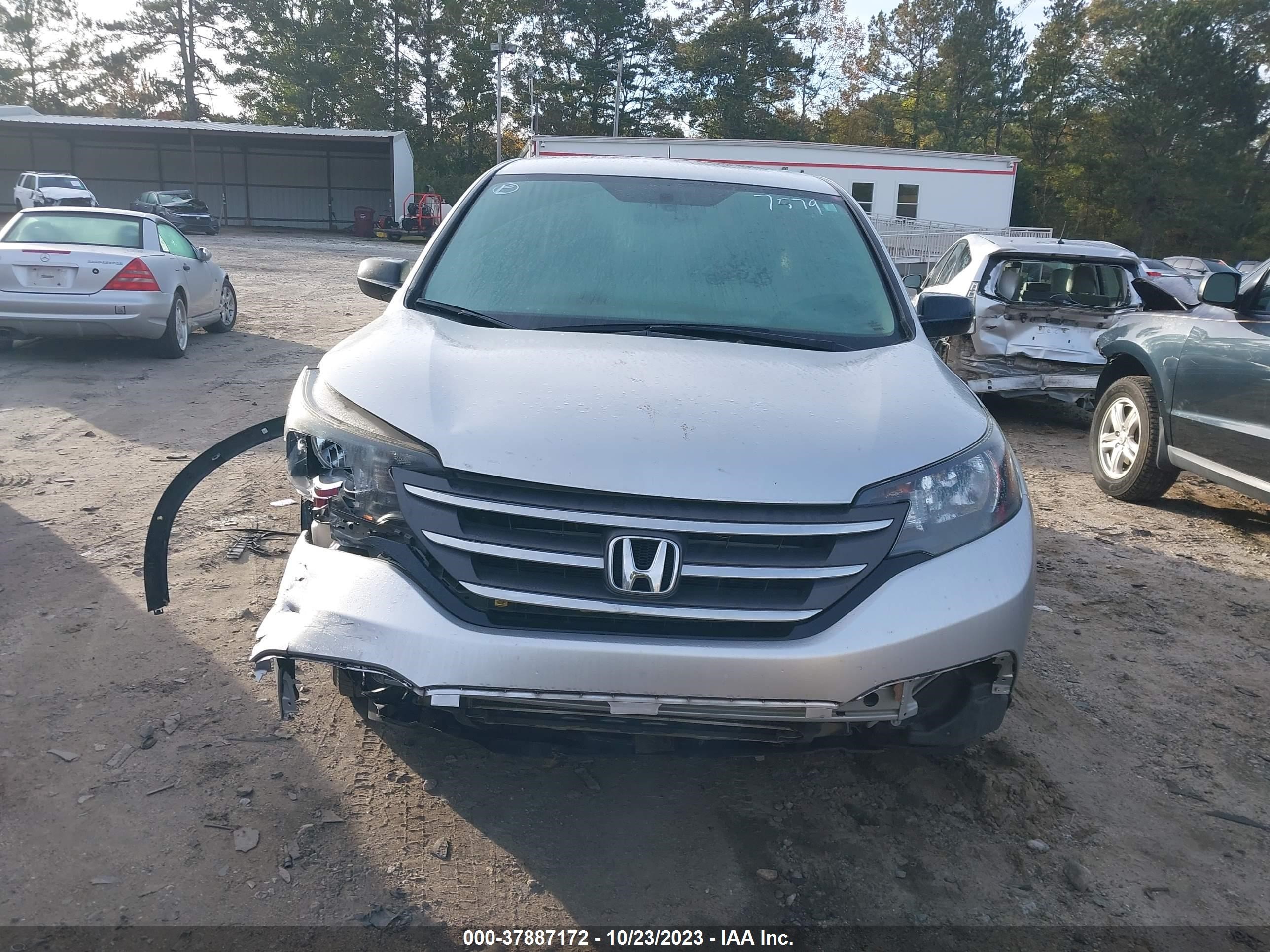 Photo 11 VIN: 2HKRM3H39EH507579 - HONDA CR-V 