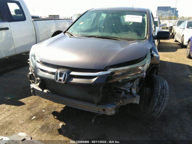 Photo 5 VIN: 2HKRM3H3XGH520912 - HONDA CR-V 