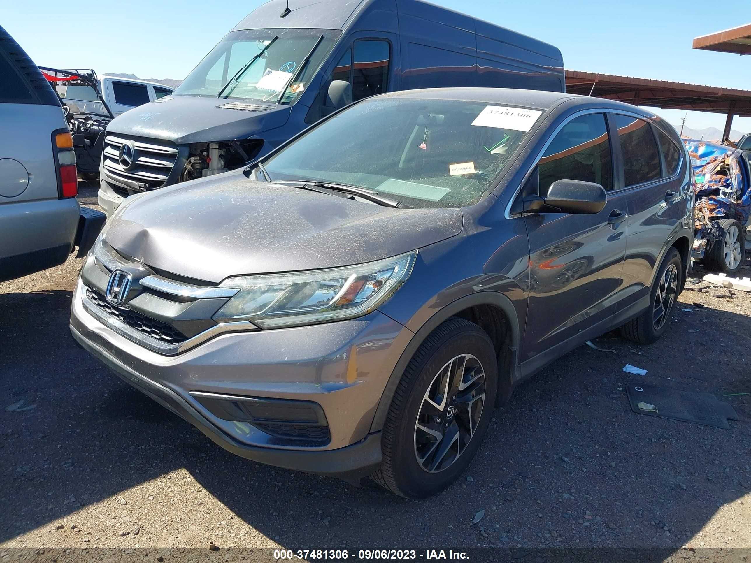 Photo 1 VIN: 2HKRM3H42GH558627 - HONDA CR-V 