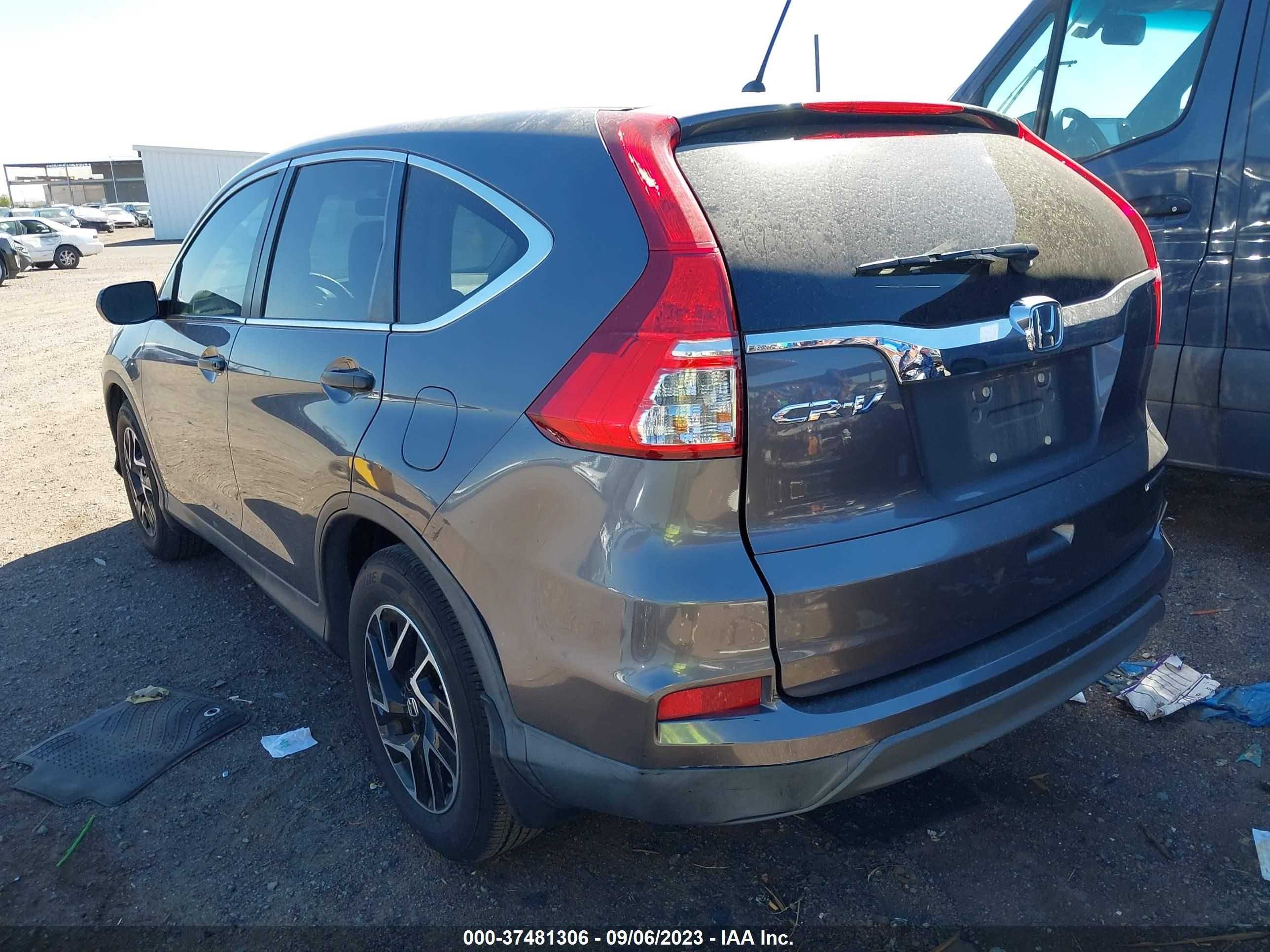 Photo 2 VIN: 2HKRM3H42GH558627 - HONDA CR-V 