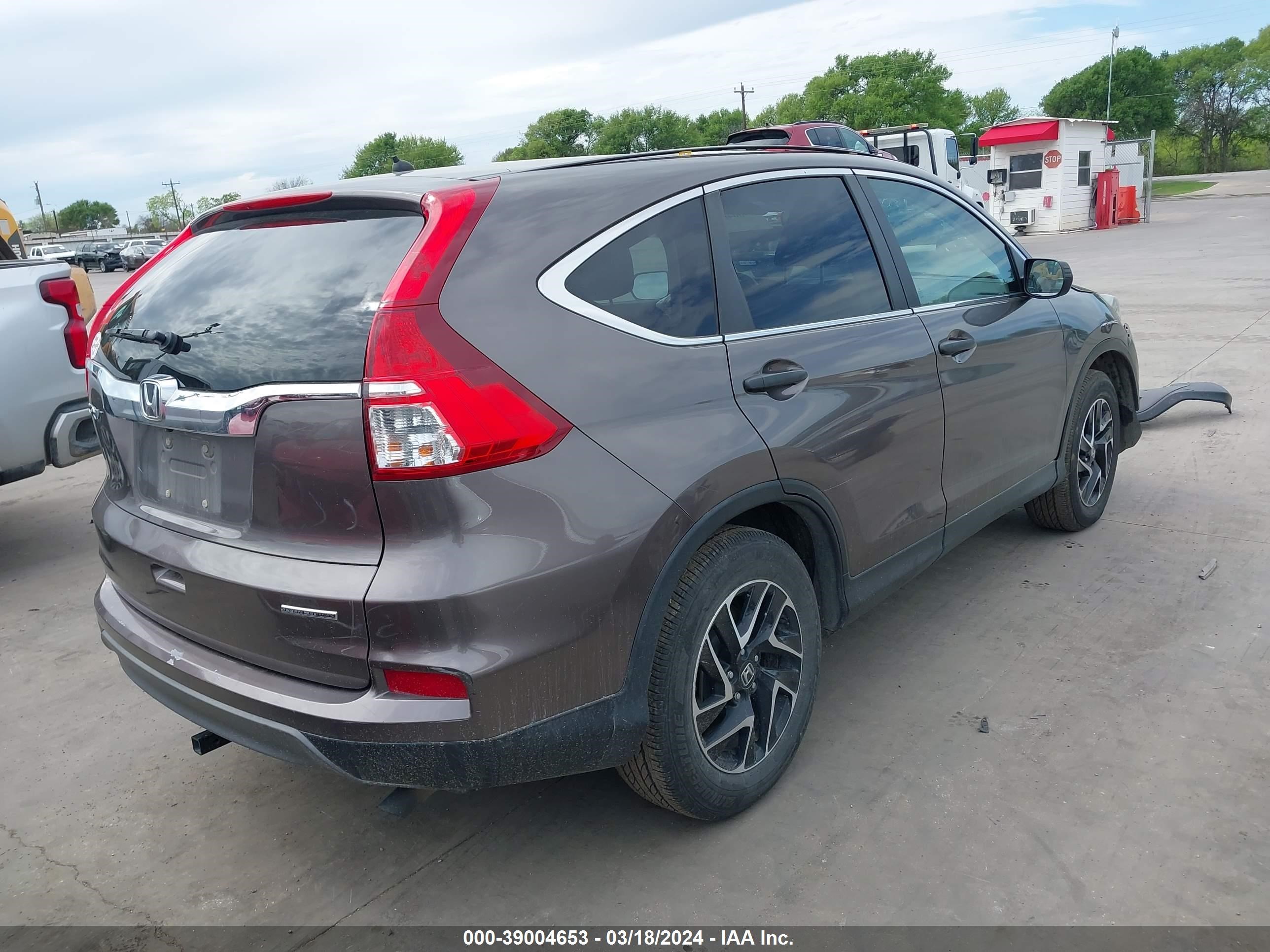 Photo 3 VIN: 2HKRM3H47GH514574 - HONDA CR-V 