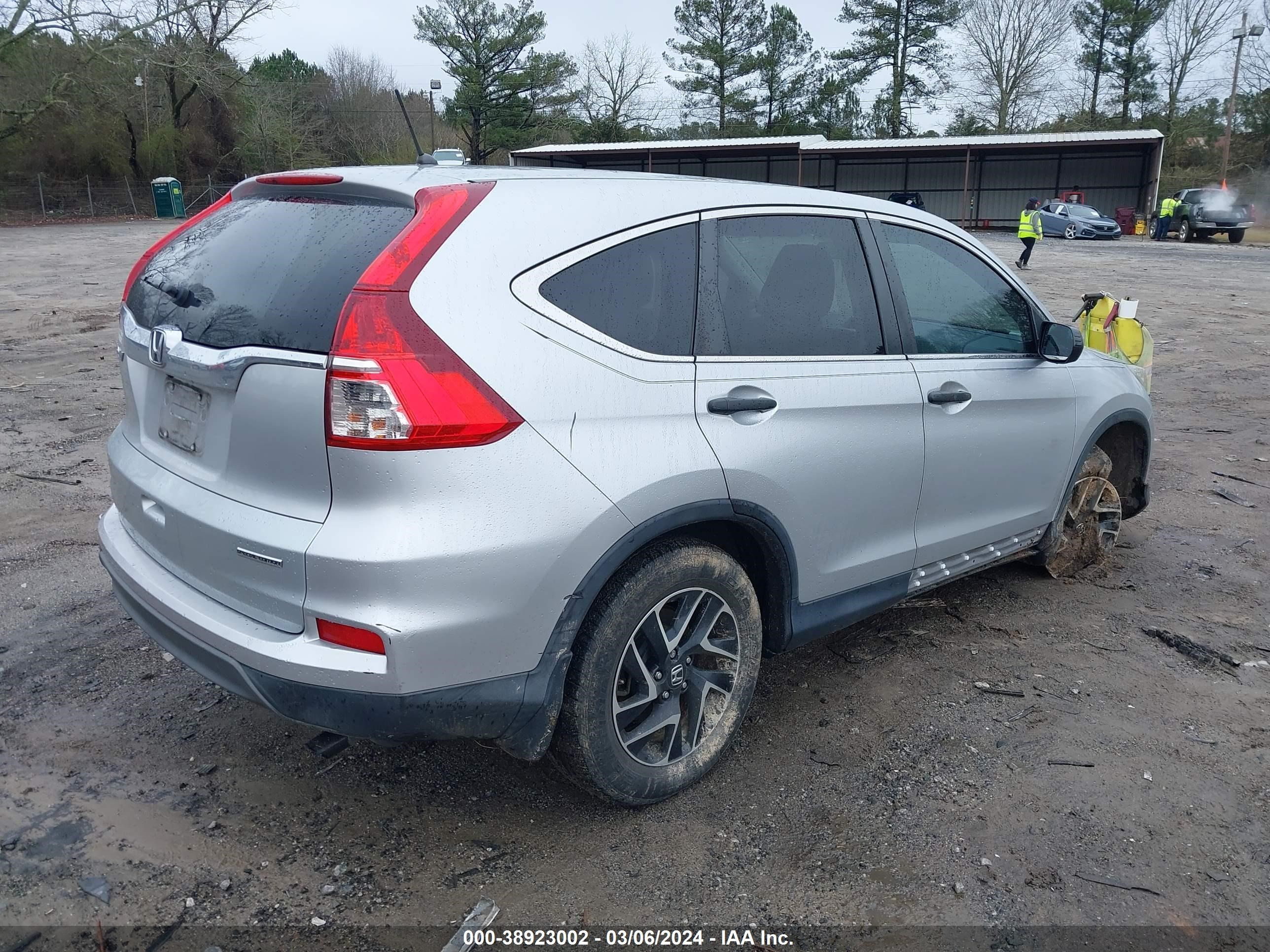 Photo 3 VIN: 2HKRM3H47GH534582 - HONDA CR-V 