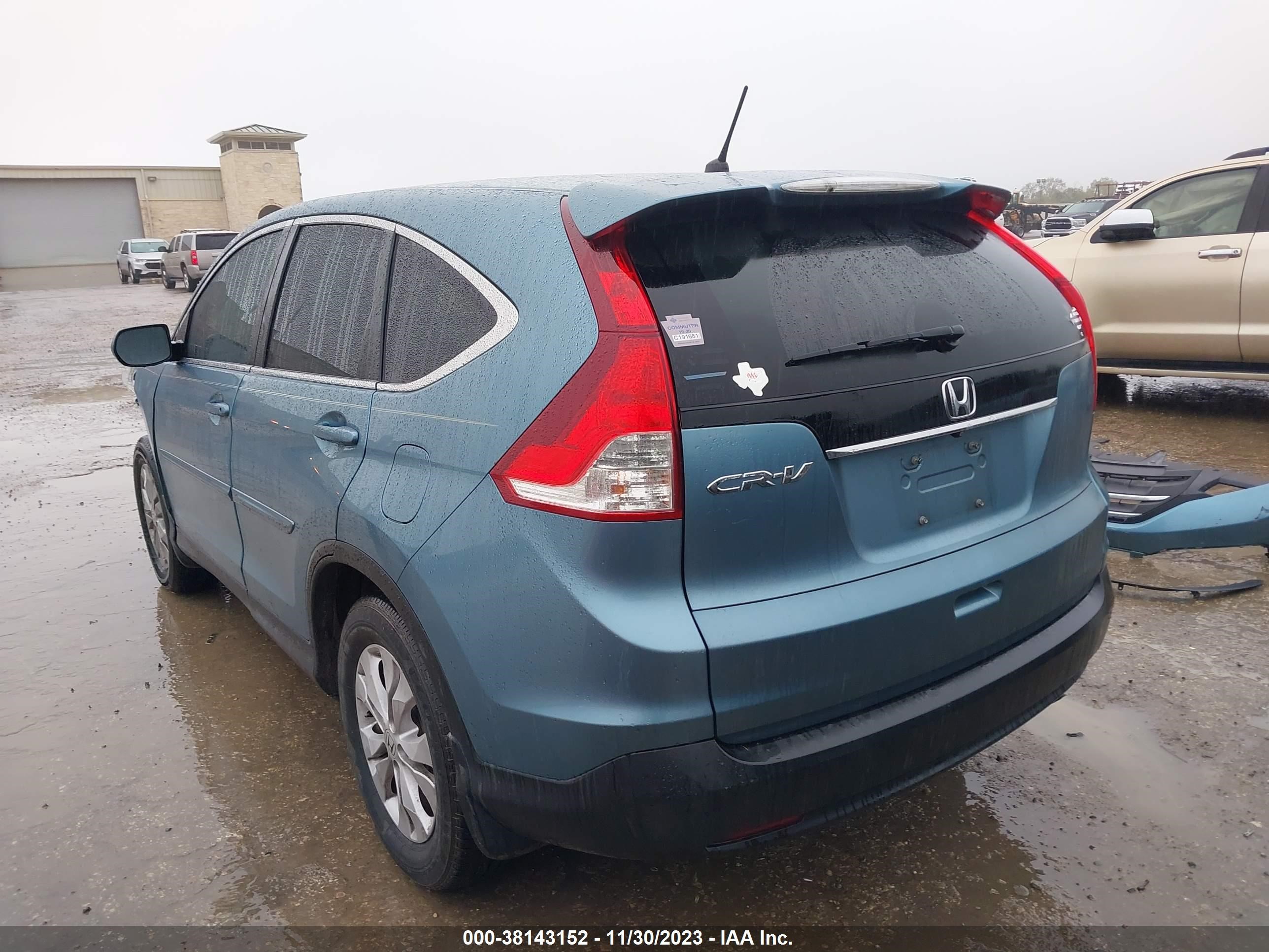 Photo 2 VIN: 2HKRM3H51EH519209 - HONDA CR-V 