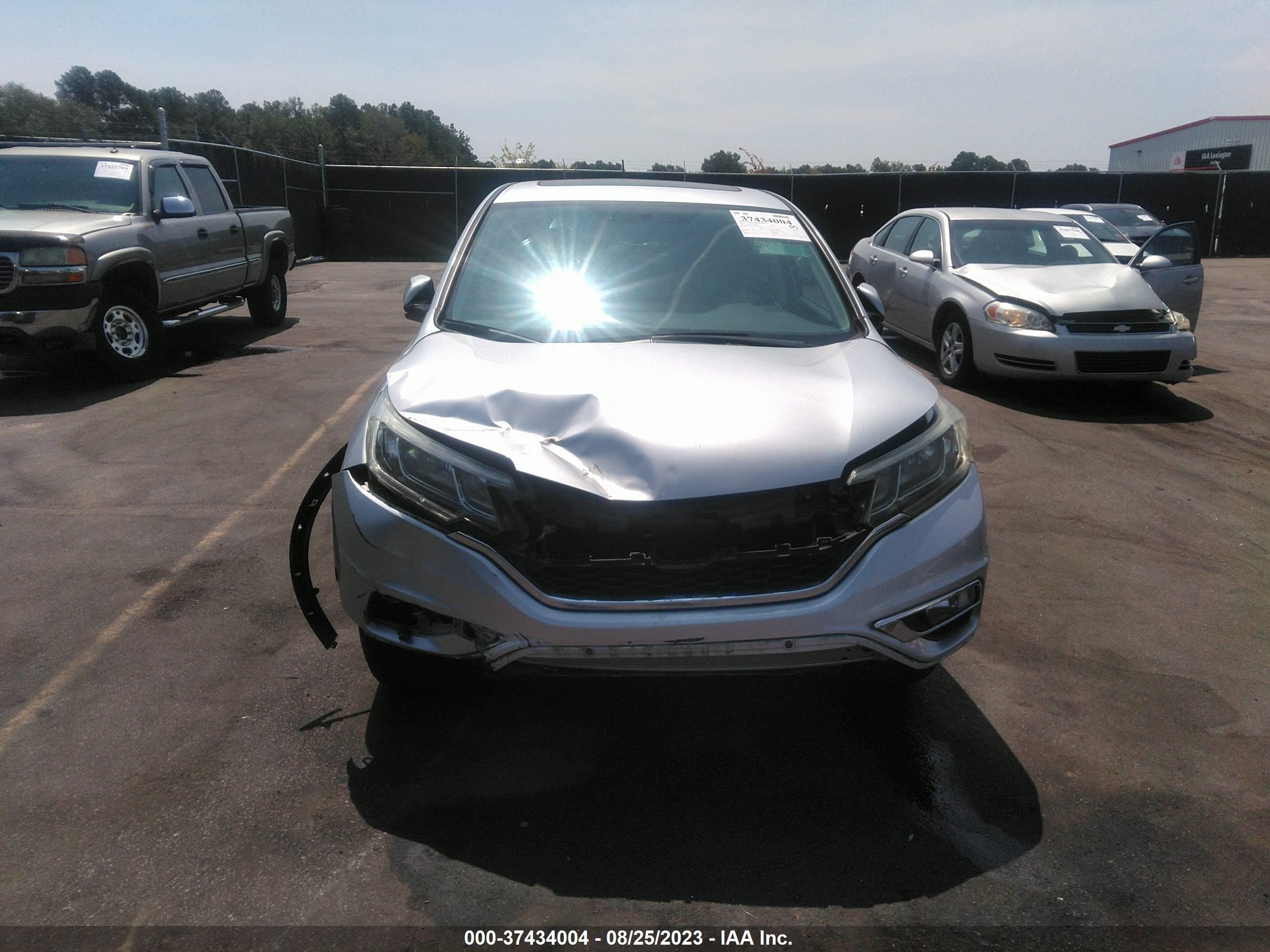 Photo 11 VIN: 2HKRM3H51FH545374 - HONDA CR-V 