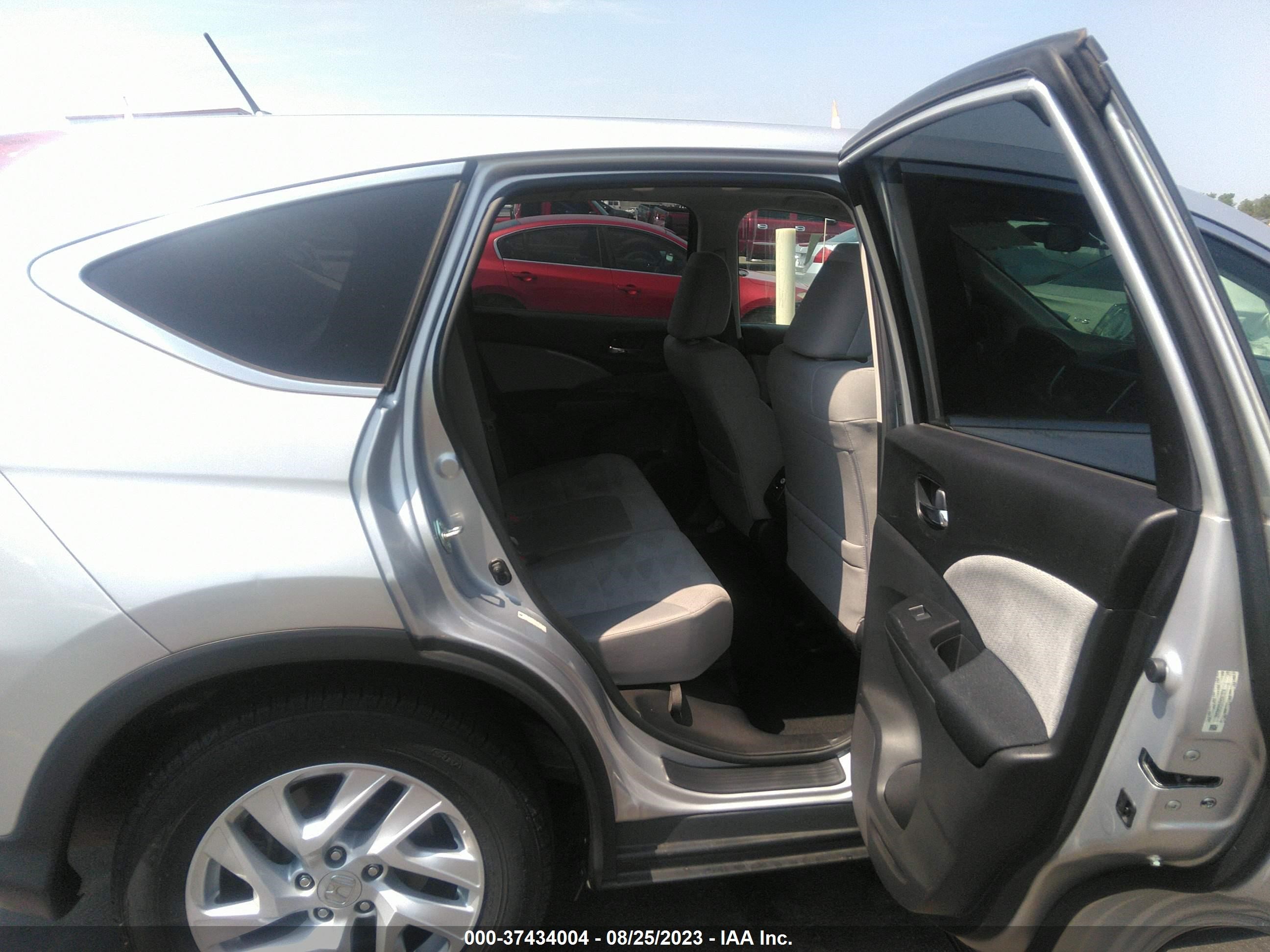 Photo 7 VIN: 2HKRM3H51FH545374 - HONDA CR-V 