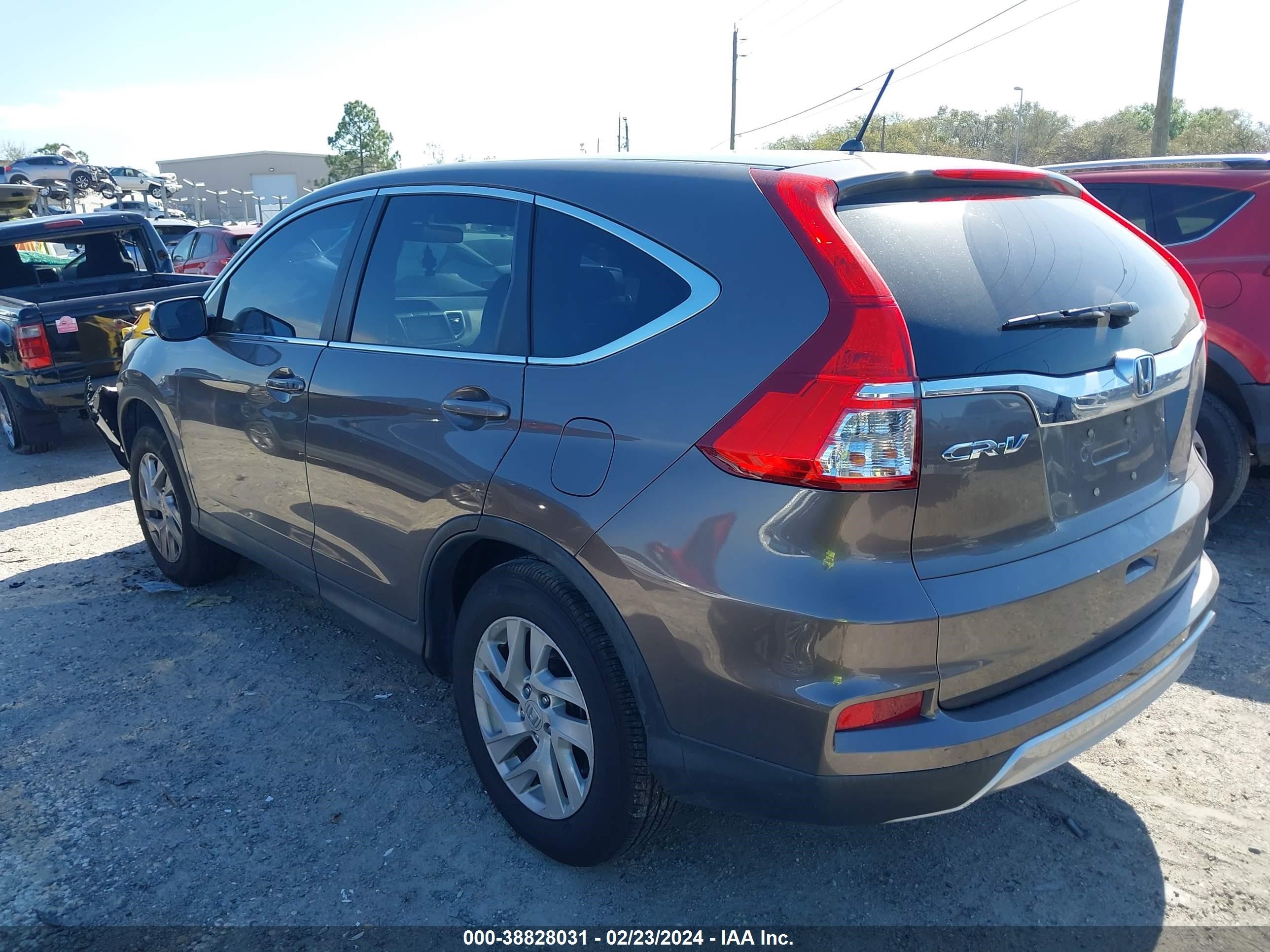 Photo 2 VIN: 2HKRM3H53FH518080 - HONDA CR-V 