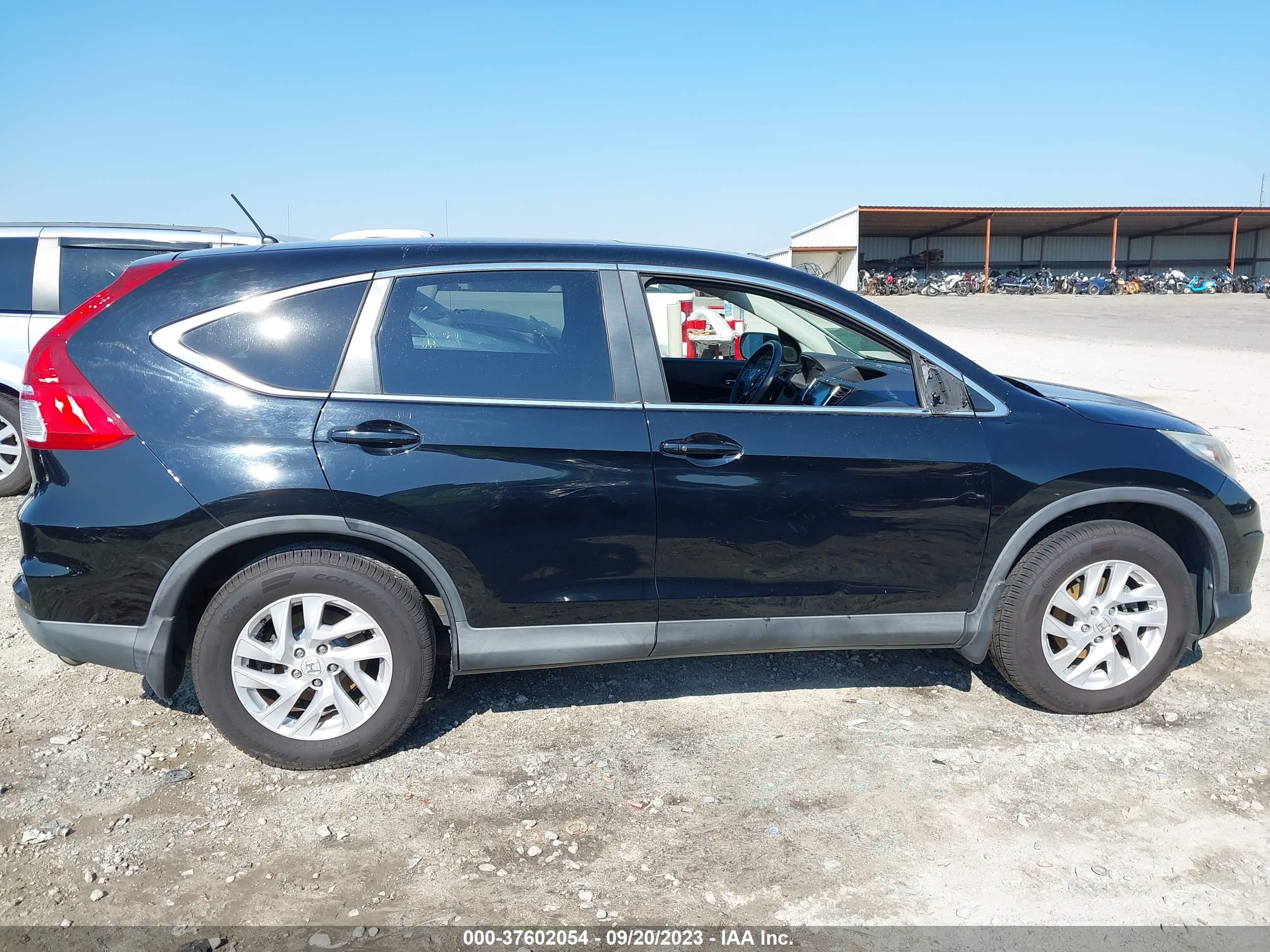 Photo 12 VIN: 2HKRM3H53FH542332 - HONDA CR-V 