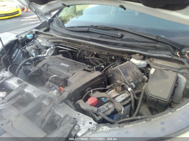 Photo 9 VIN: 2HKRM3H71GH516220 - HONDA CR-V 