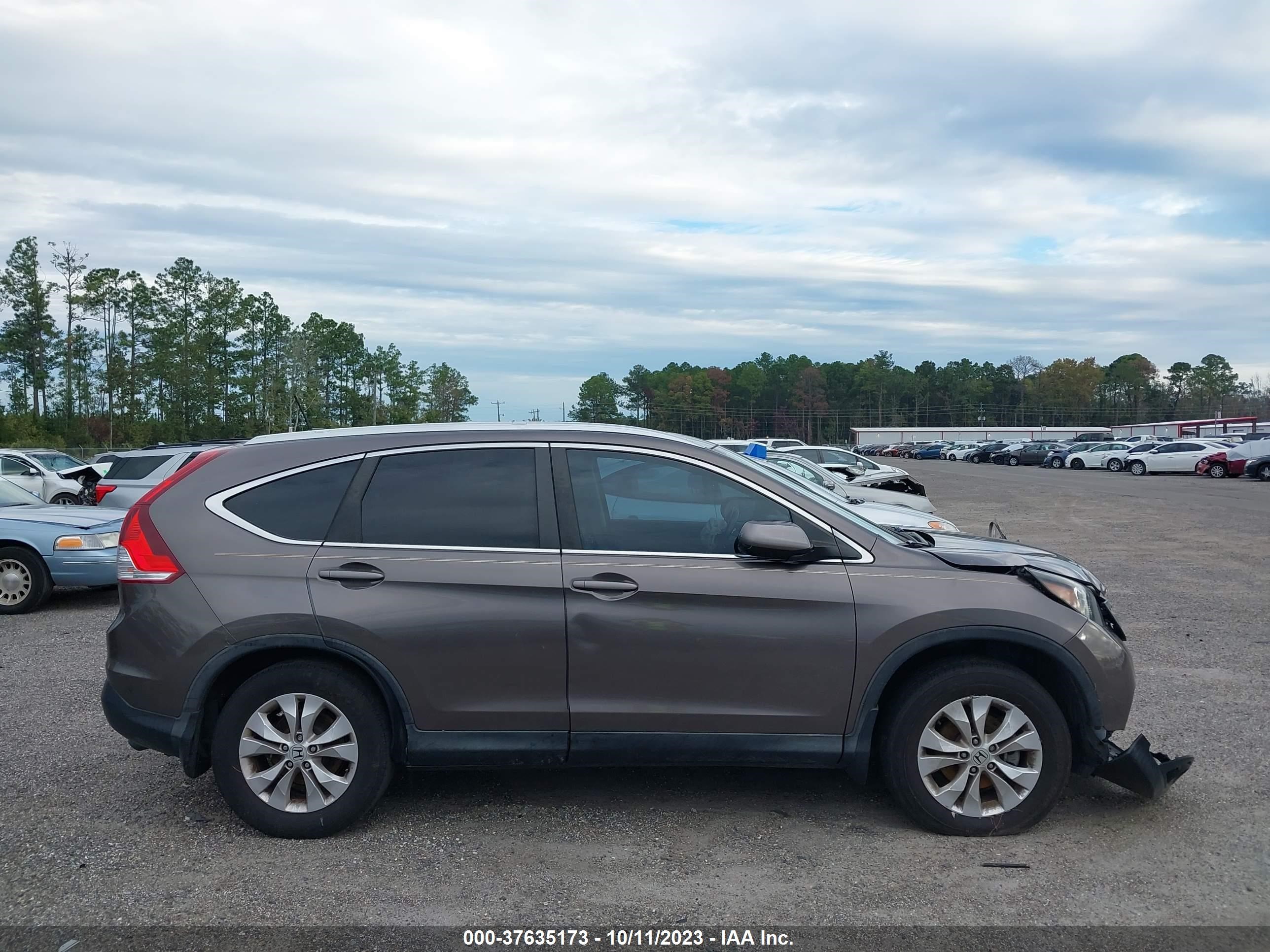 Photo 12 VIN: 2HKRM3H74EH514121 - HONDA CR-V 