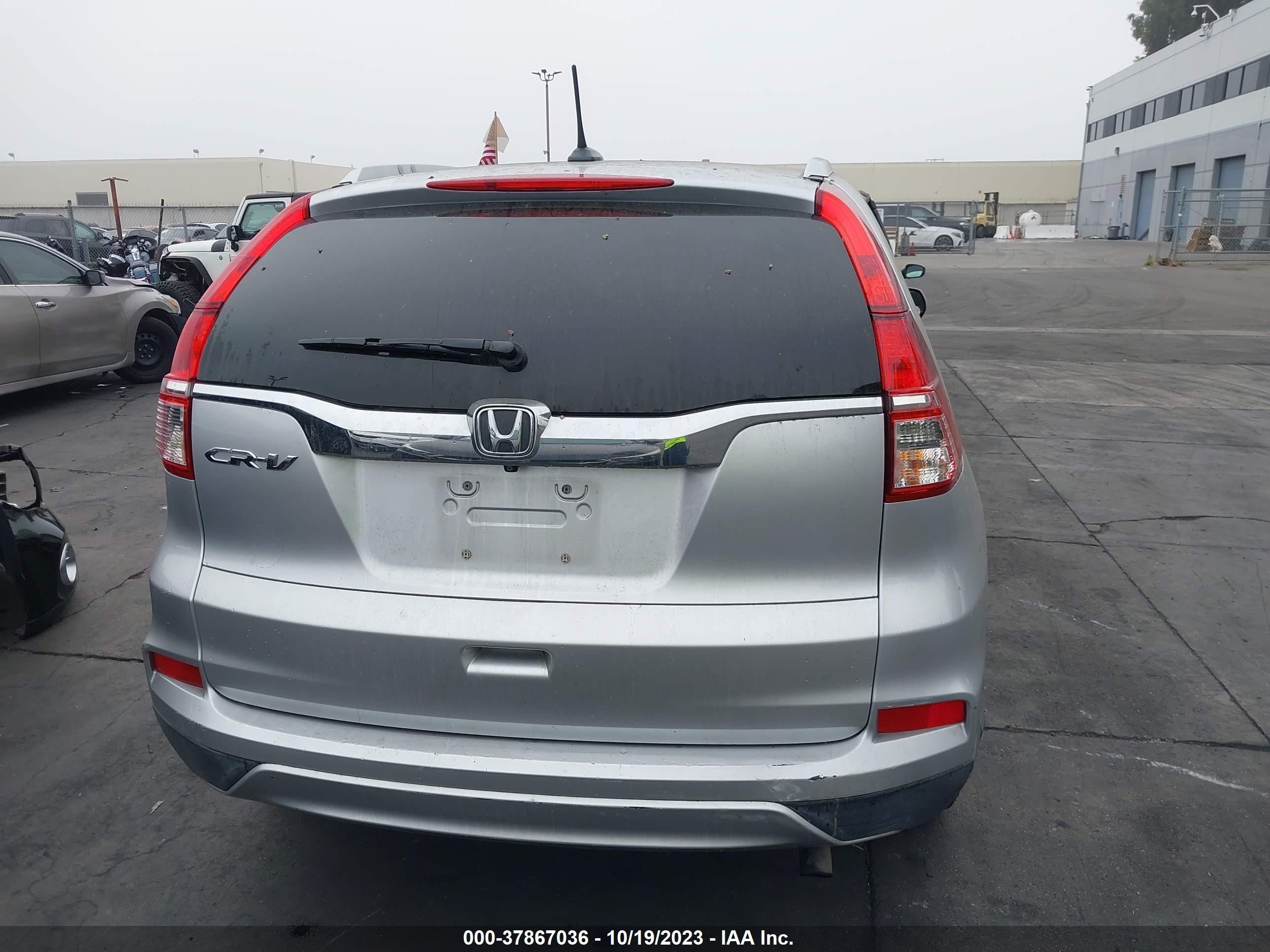 Photo 16 VIN: 2HKRM3H75GH555814 - HONDA CR-V 