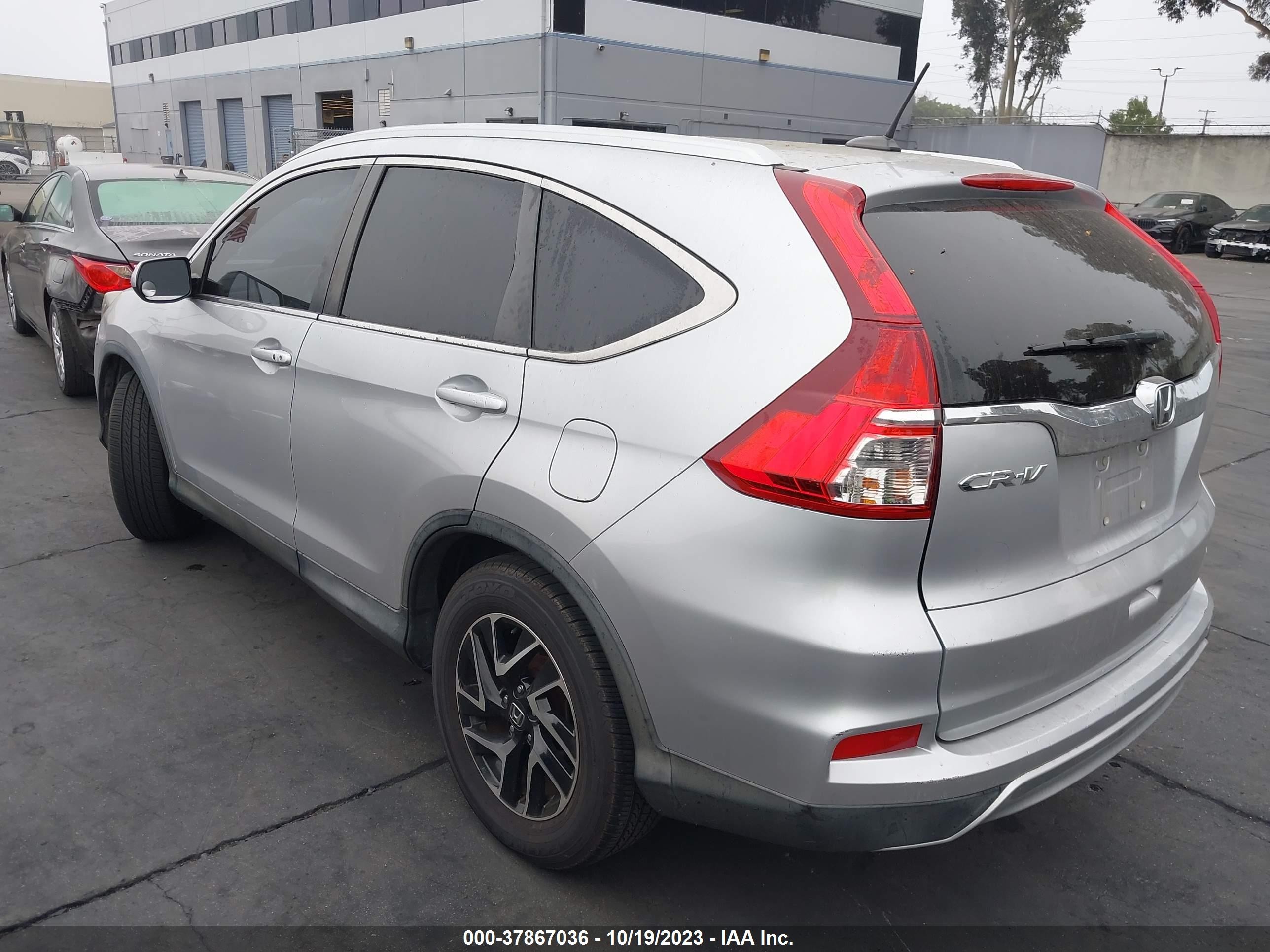 Photo 2 VIN: 2HKRM3H75GH555814 - HONDA CR-V 