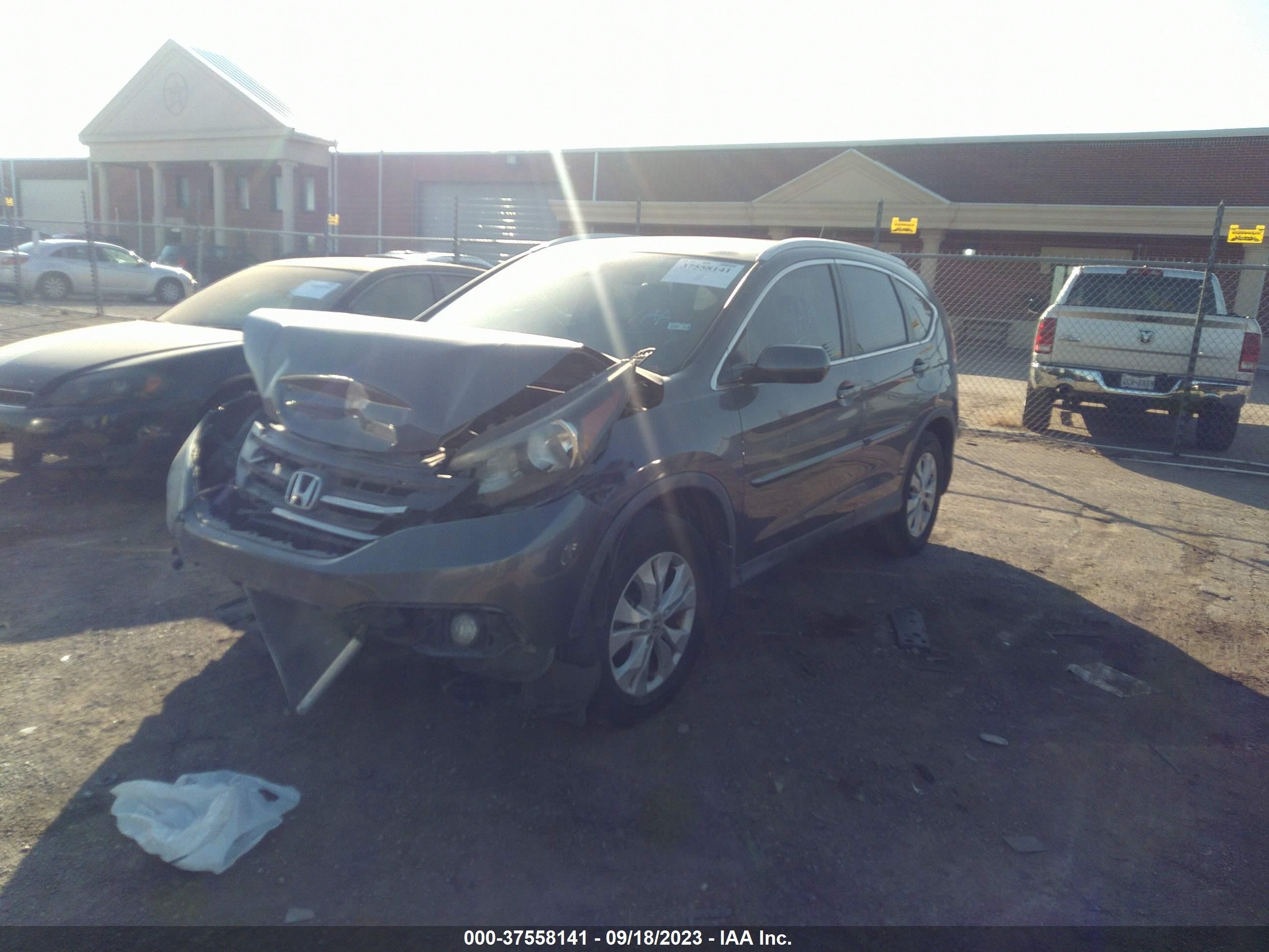 Photo 1 VIN: 2HKRM3H76EH500804 - HONDA CR-V 