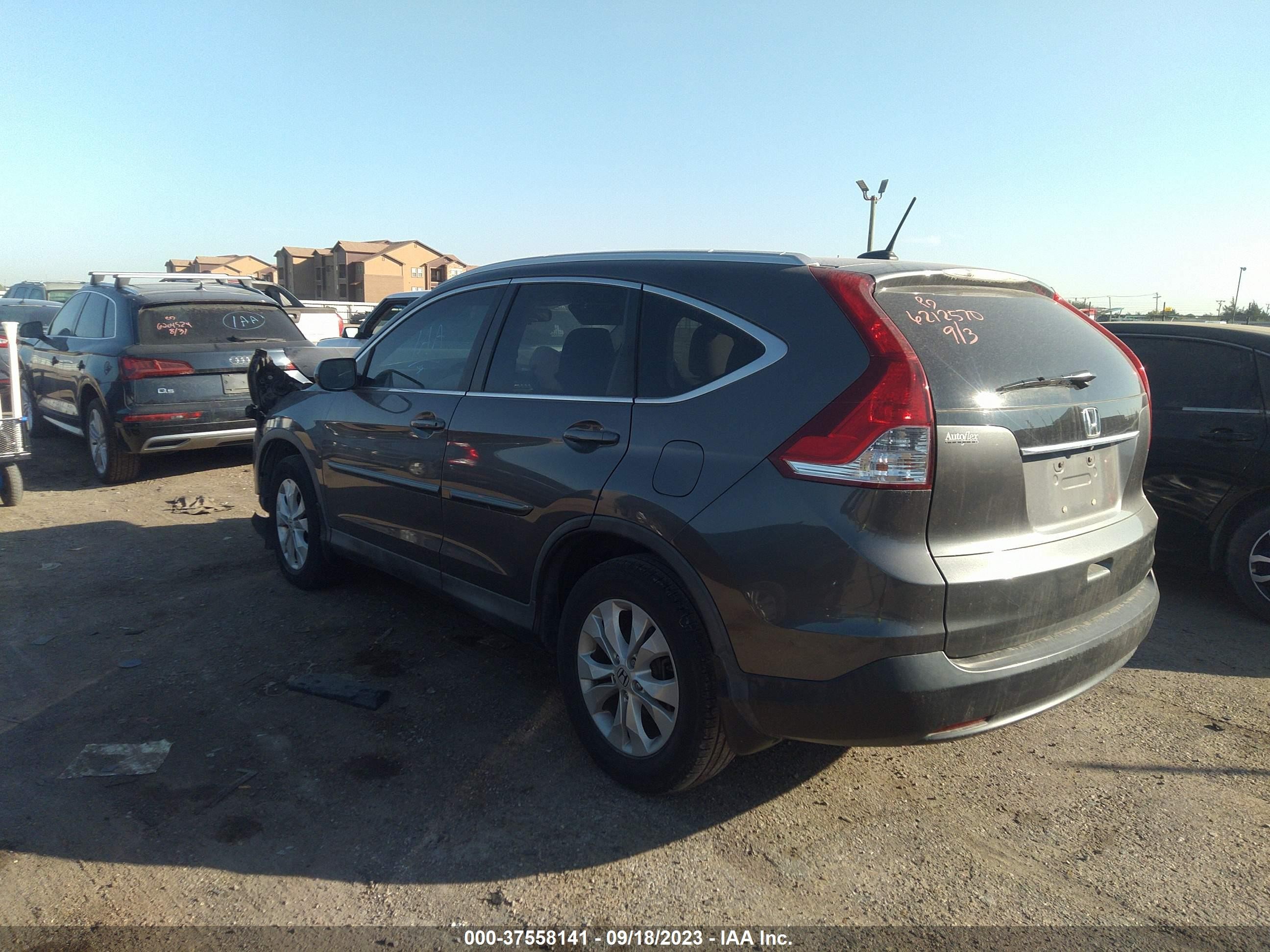 Photo 2 VIN: 2HKRM3H76EH500804 - HONDA CR-V 