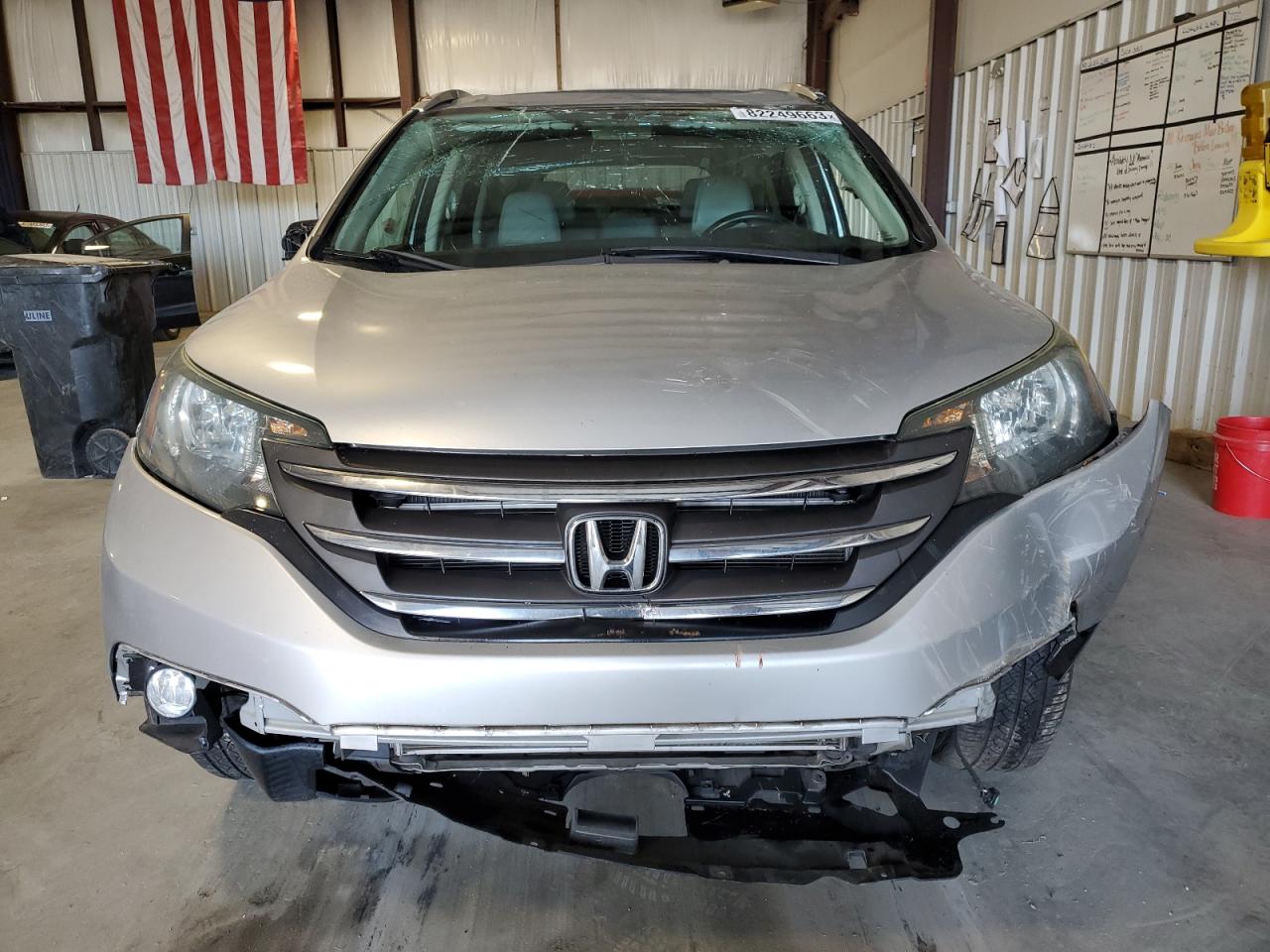 Photo 4 VIN: 2HKRM3H76EH564096 - HONDA CR-V 