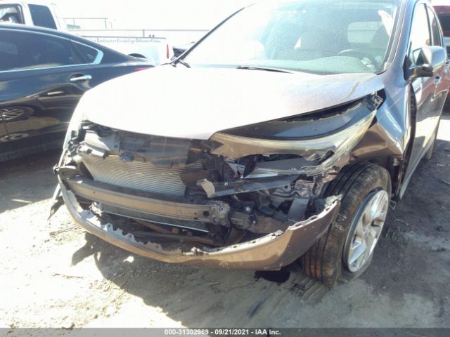 Photo 5 VIN: 2HKRM3H77FH527477 - HONDA CR-V 