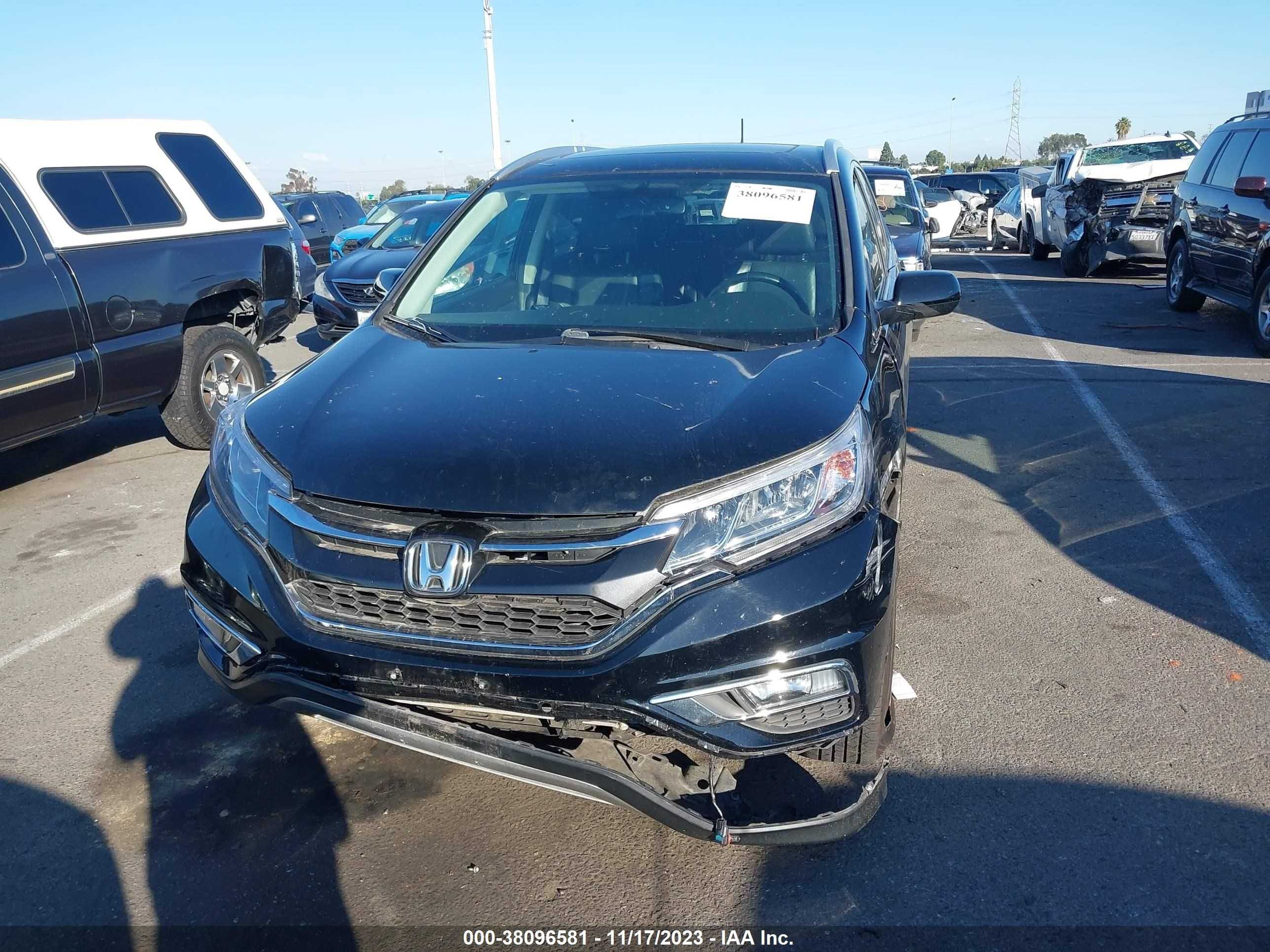 Photo 11 VIN: 2HKRM3H77FH547924 - HONDA CR-V 