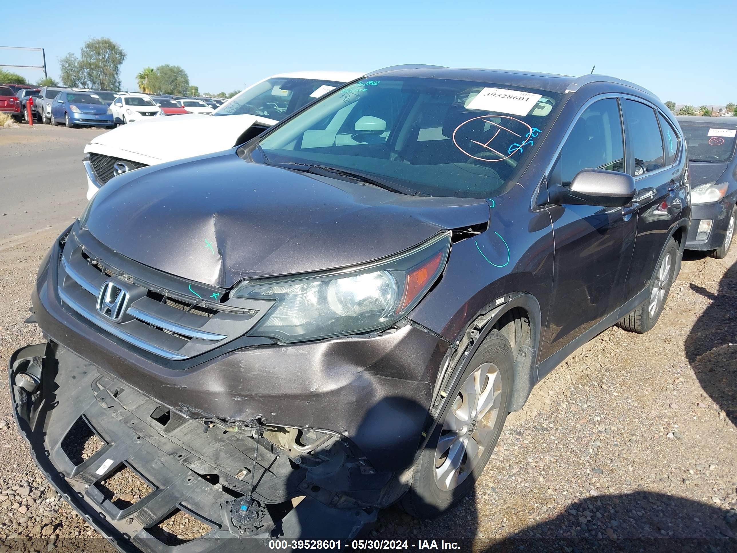 Photo 1 VIN: 2HKRM3H78EH534520 - HONDA CR-V 