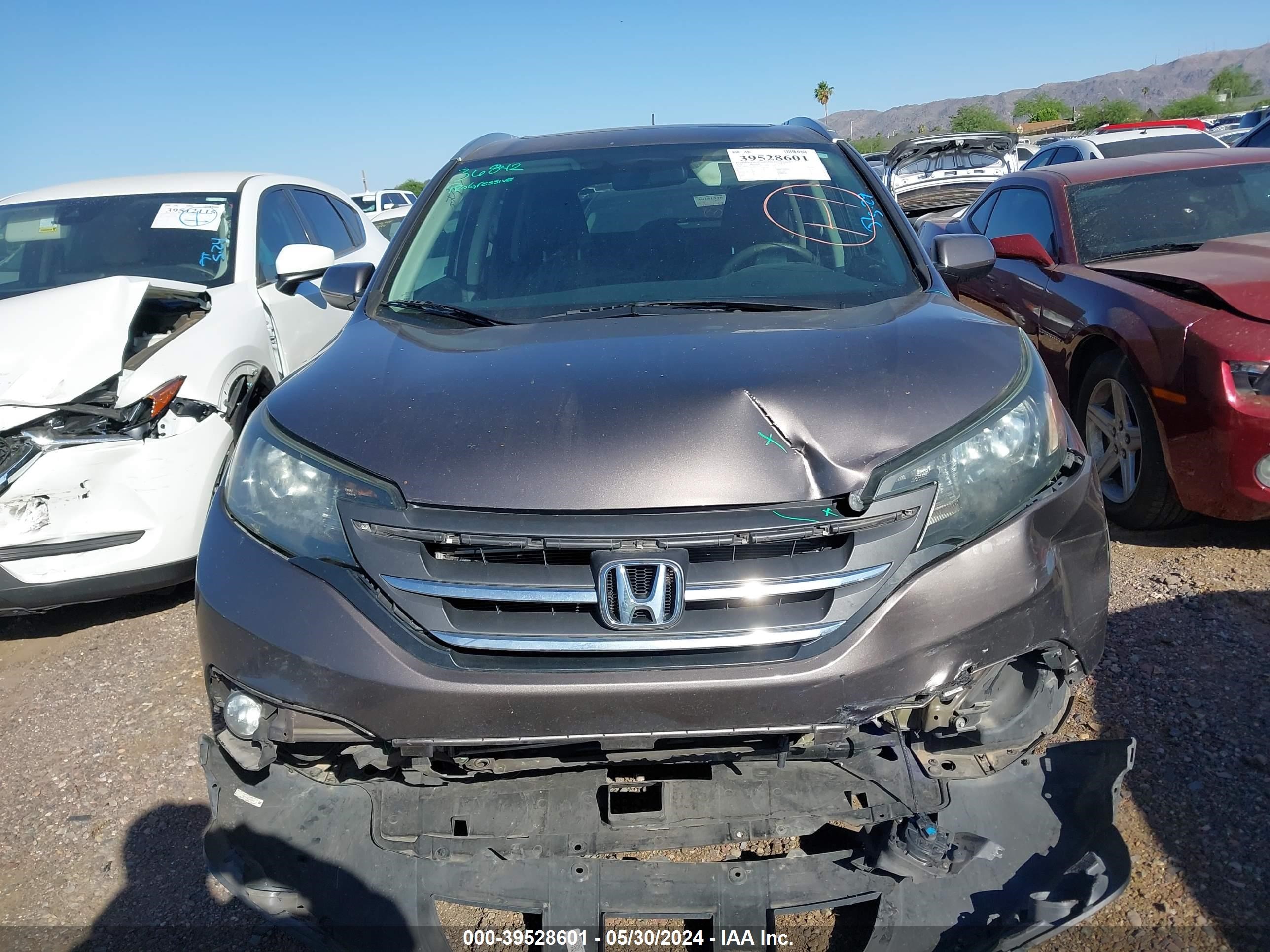 Photo 11 VIN: 2HKRM3H78EH534520 - HONDA CR-V 