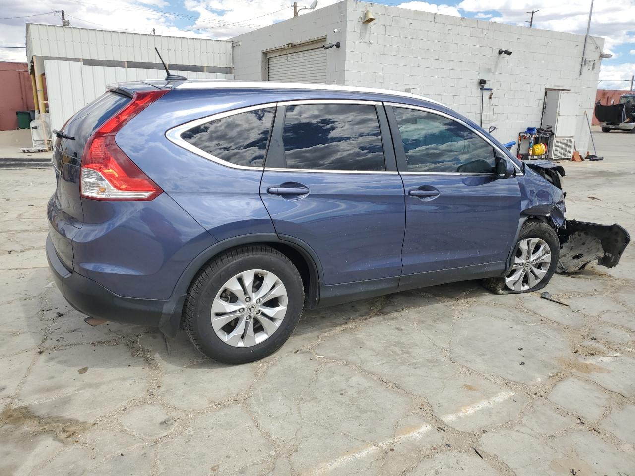 Photo 2 VIN: 2HKRM3H7XDH500576 - HONDA CR-V 