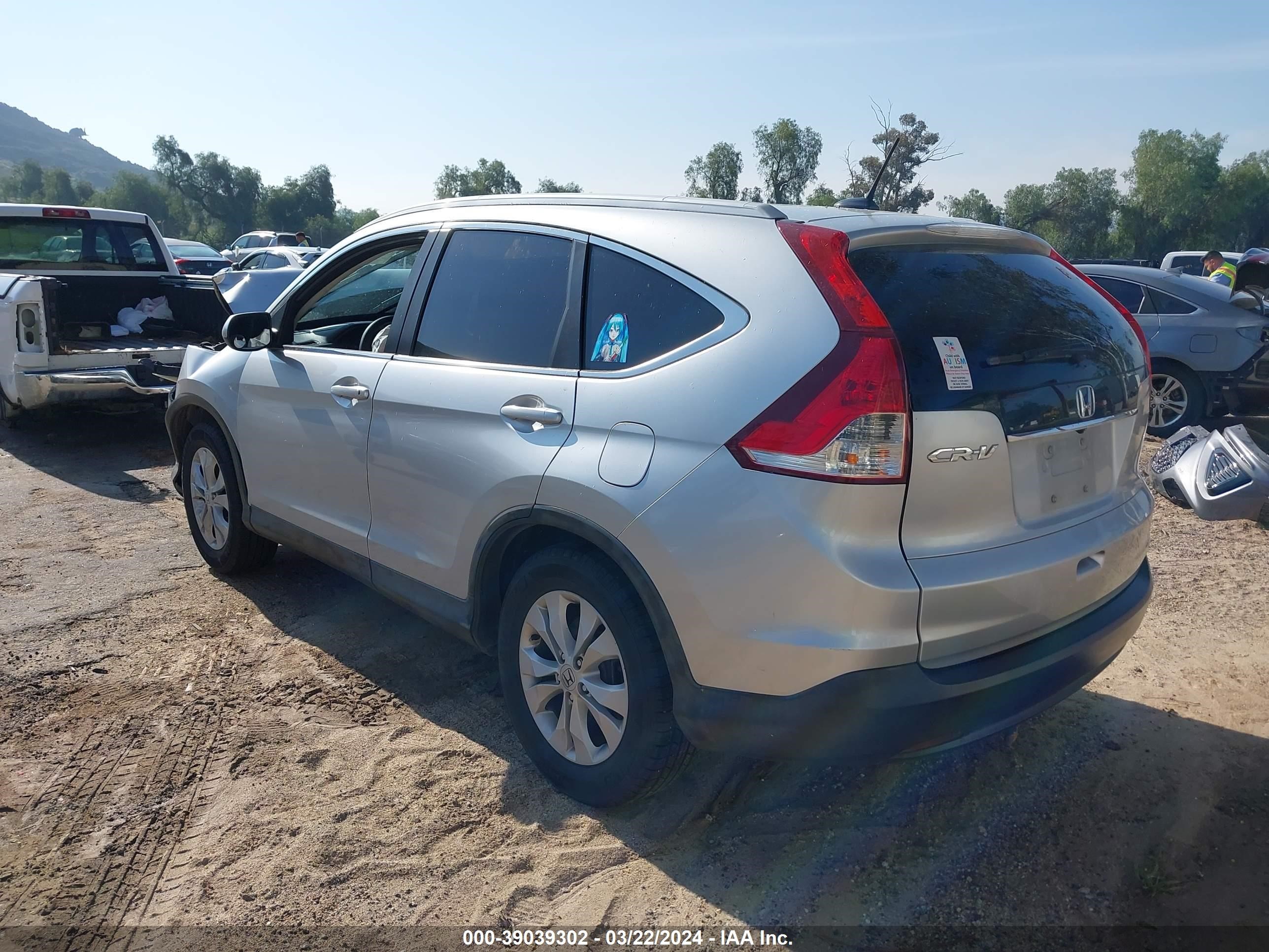 Photo 2 VIN: 2HKRM3H7XEH534549 - HONDA CR-V 