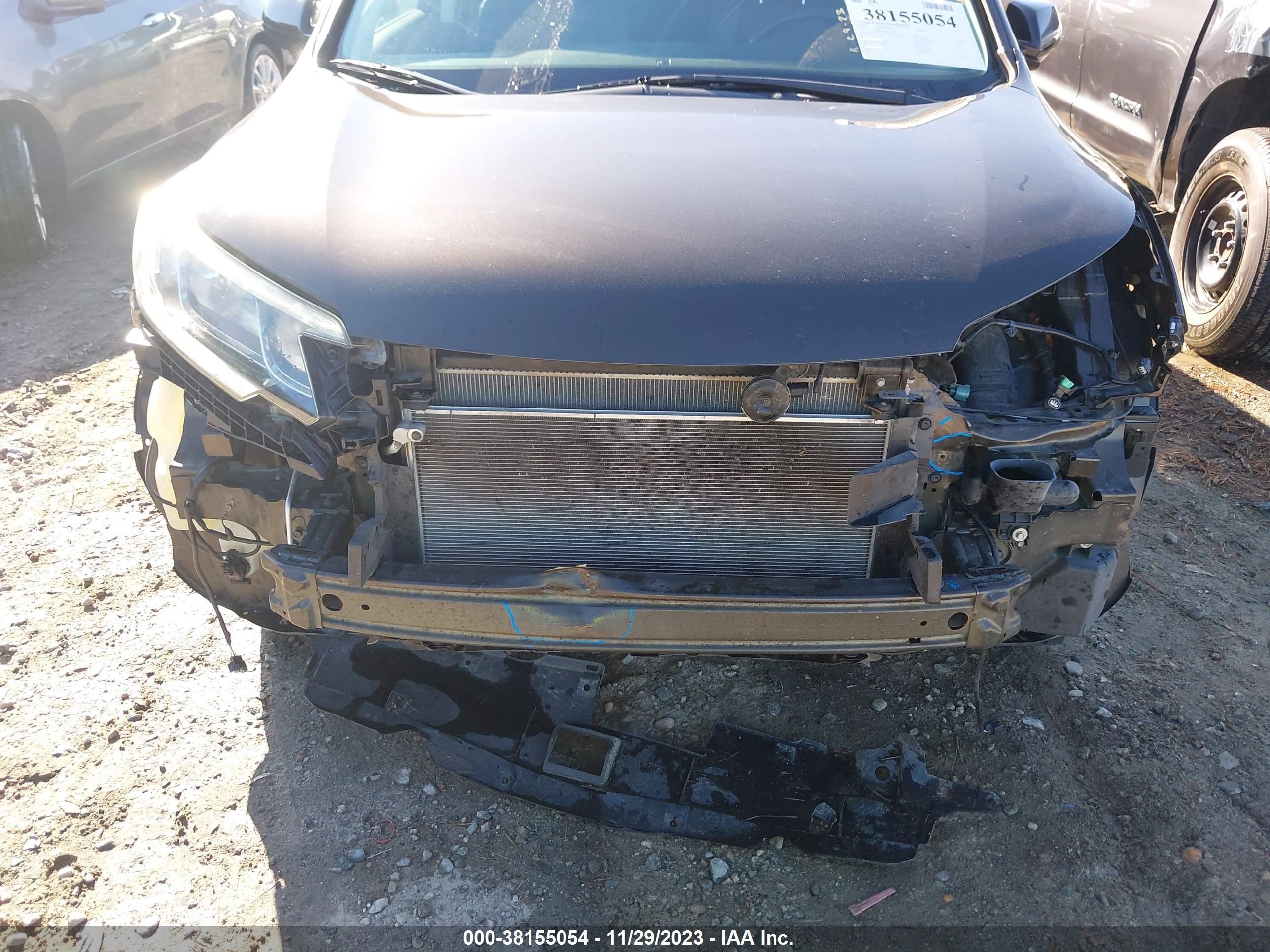 Photo 5 VIN: 2HKRM3H7XFH513539 - HONDA CR-V 