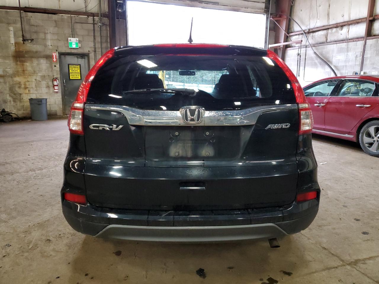 Photo 5 VIN: 2HKRM4H30FH110625 - HONDA CR-V 