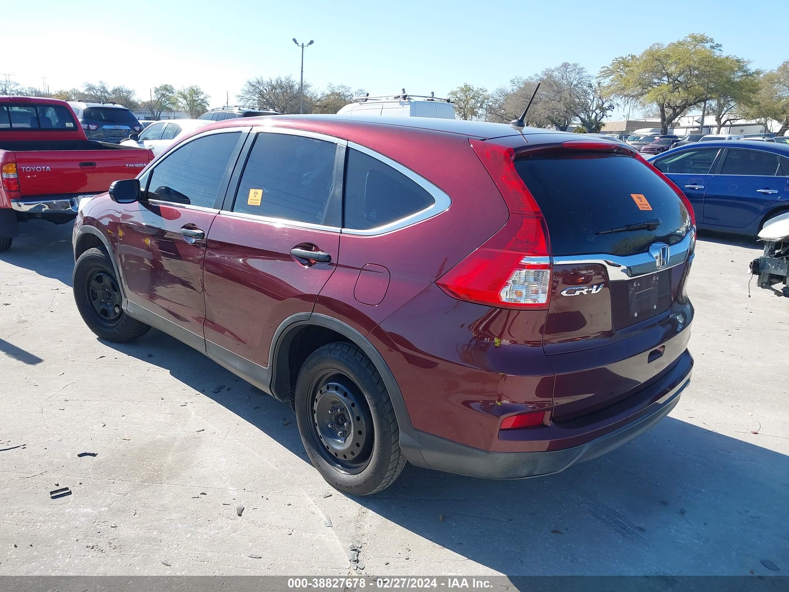 Photo 2 VIN: 2HKRM4H31FH624614 - HONDA CR-V 