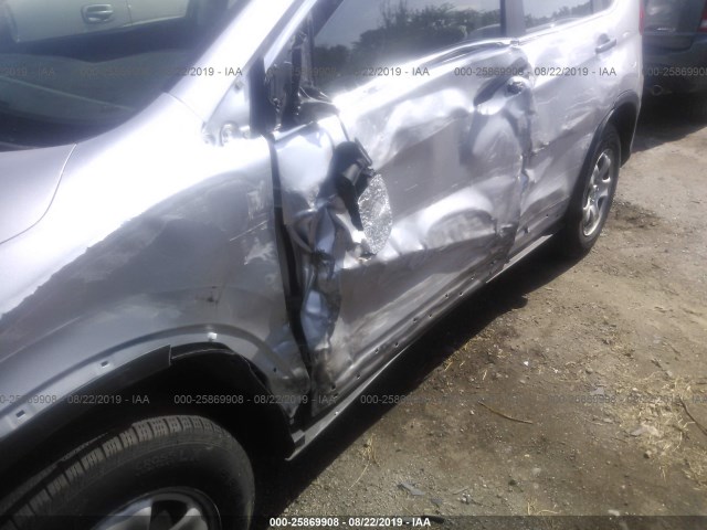 Photo 5 VIN: 2HKRM4H33GH623059 - HONDA CR-V 