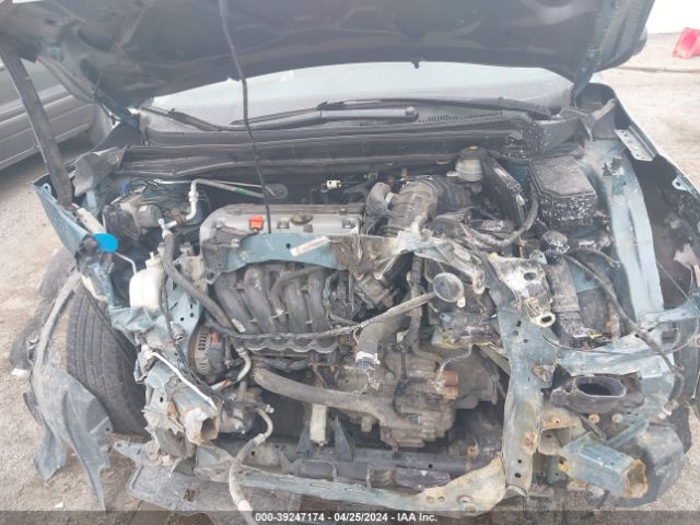 Photo 9 VIN: 2HKRM4H34EH633208 - HONDA CR-V 