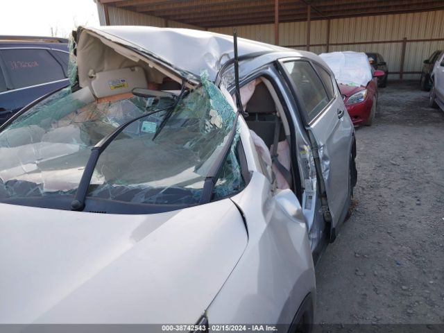 Photo 5 VIN: 2HKRM4H35DH685056 - HONDA CR-V 