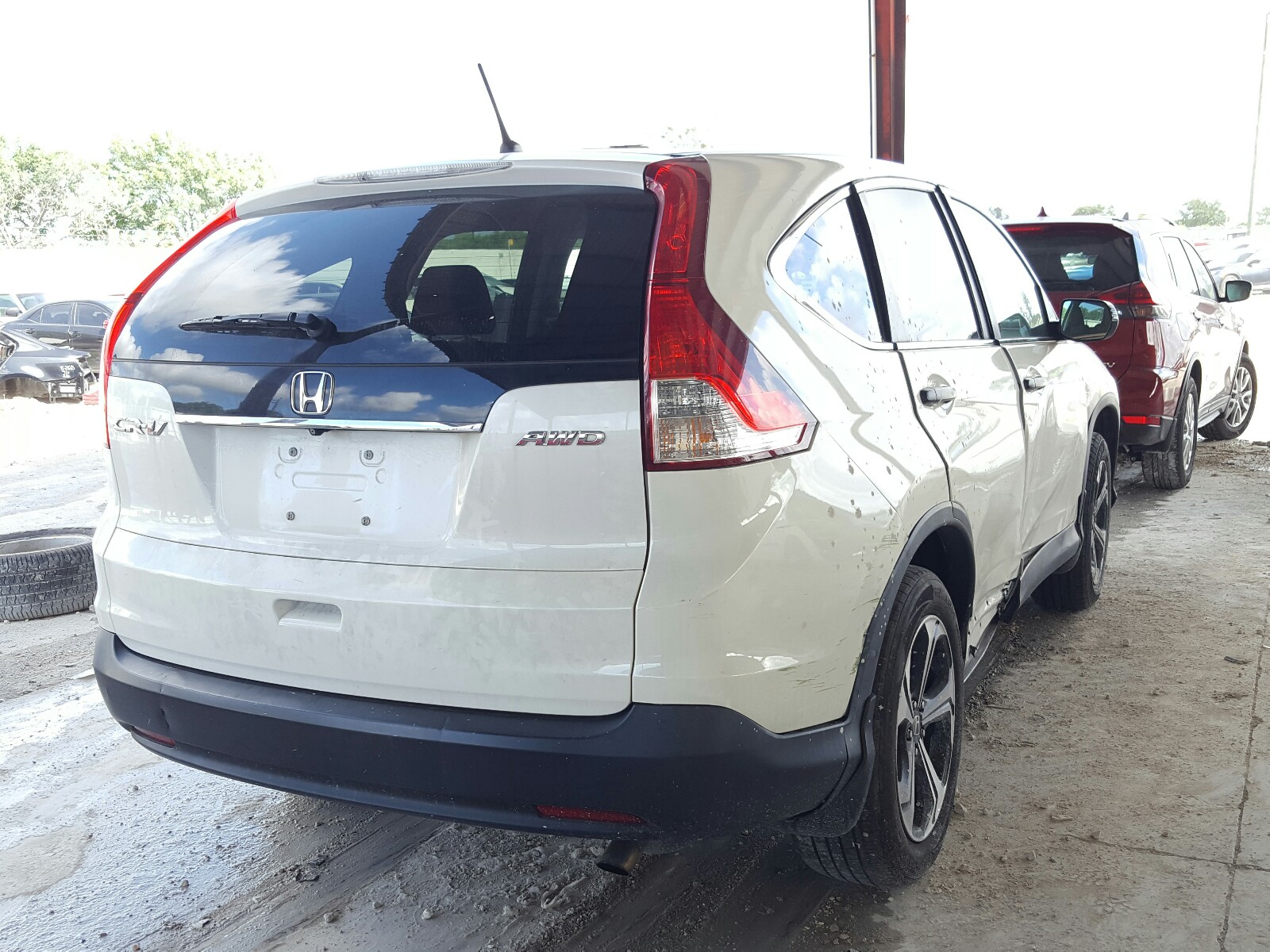 Photo 3 VIN: 2HKRM4H37EH118879 - HONDA CR-V LX 