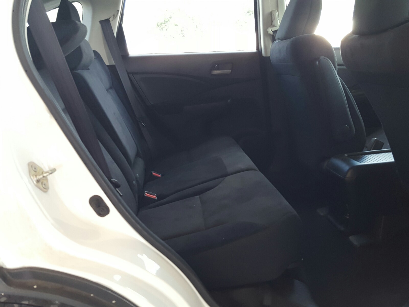 Photo 5 VIN: 2HKRM4H37EH118879 - HONDA CR-V LX 