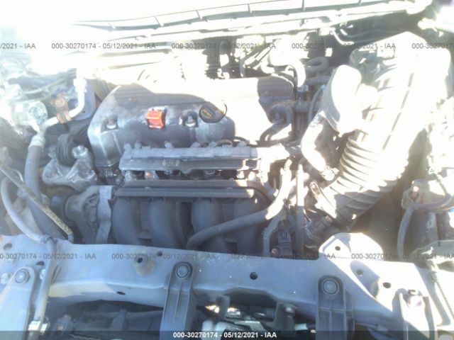 Photo 9 VIN: 2HKRM4H37EH670754 - HONDA CR-V 