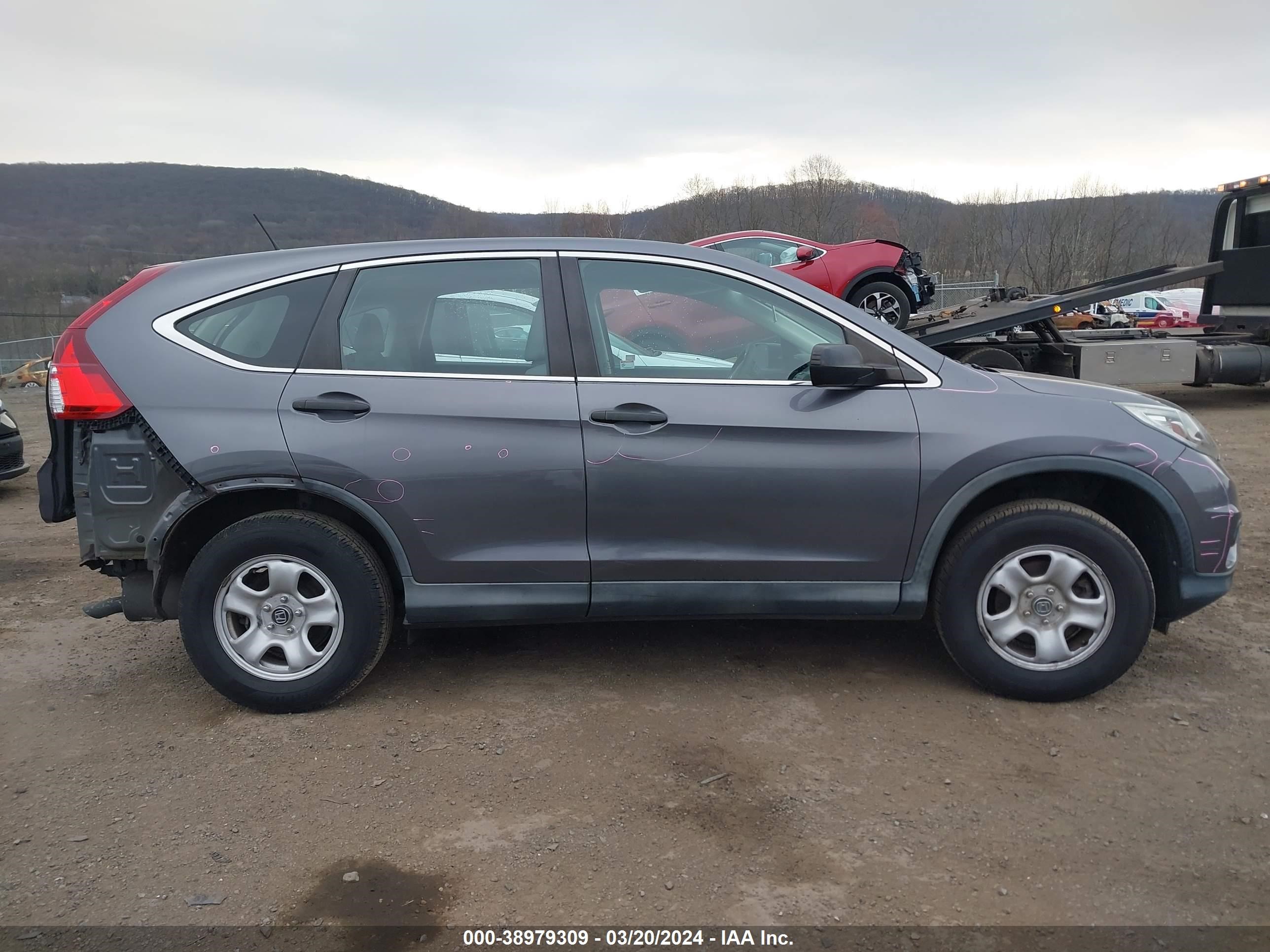 Photo 12 VIN: 2HKRM4H3XFH684309 - HONDA CR-V 