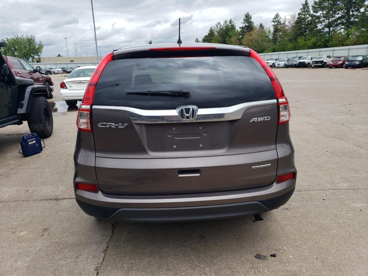 Photo 5 VIN: 2HKRM4H40GH683048 - HONDA CR-V 