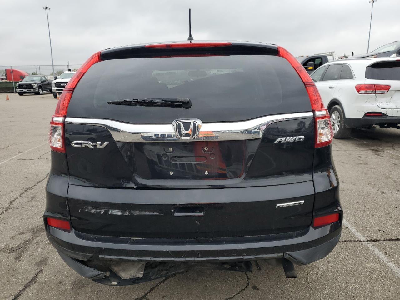 Photo 5 VIN: 2HKRM4H40GH684927 - HONDA CR-V 