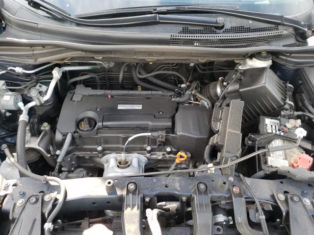 Photo 6 VIN: 2HKRM4H40GH696236 - HONDA CR-V SE 