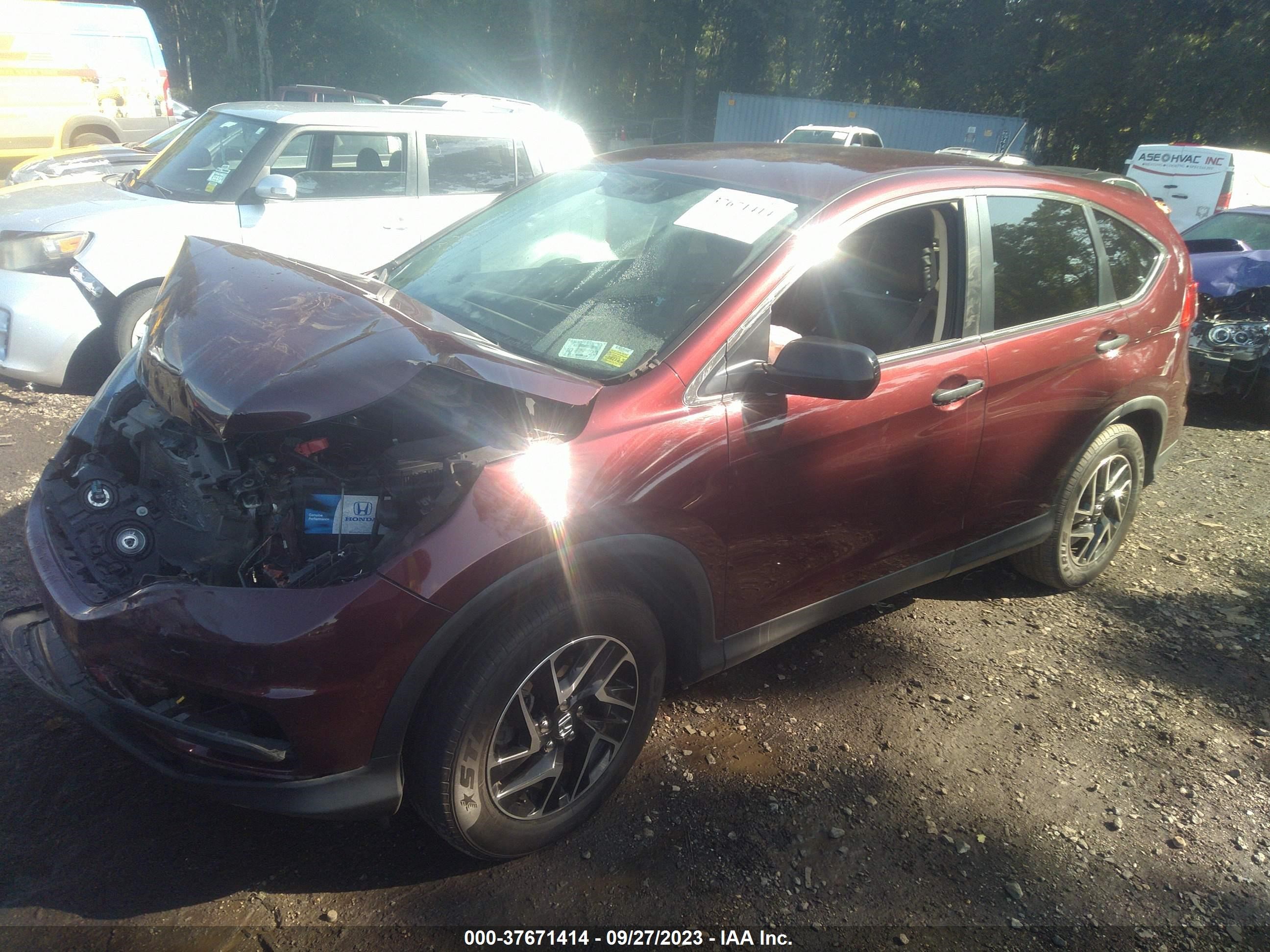 Photo 1 VIN: 2HKRM4H48GH641467 - HONDA CR-V 