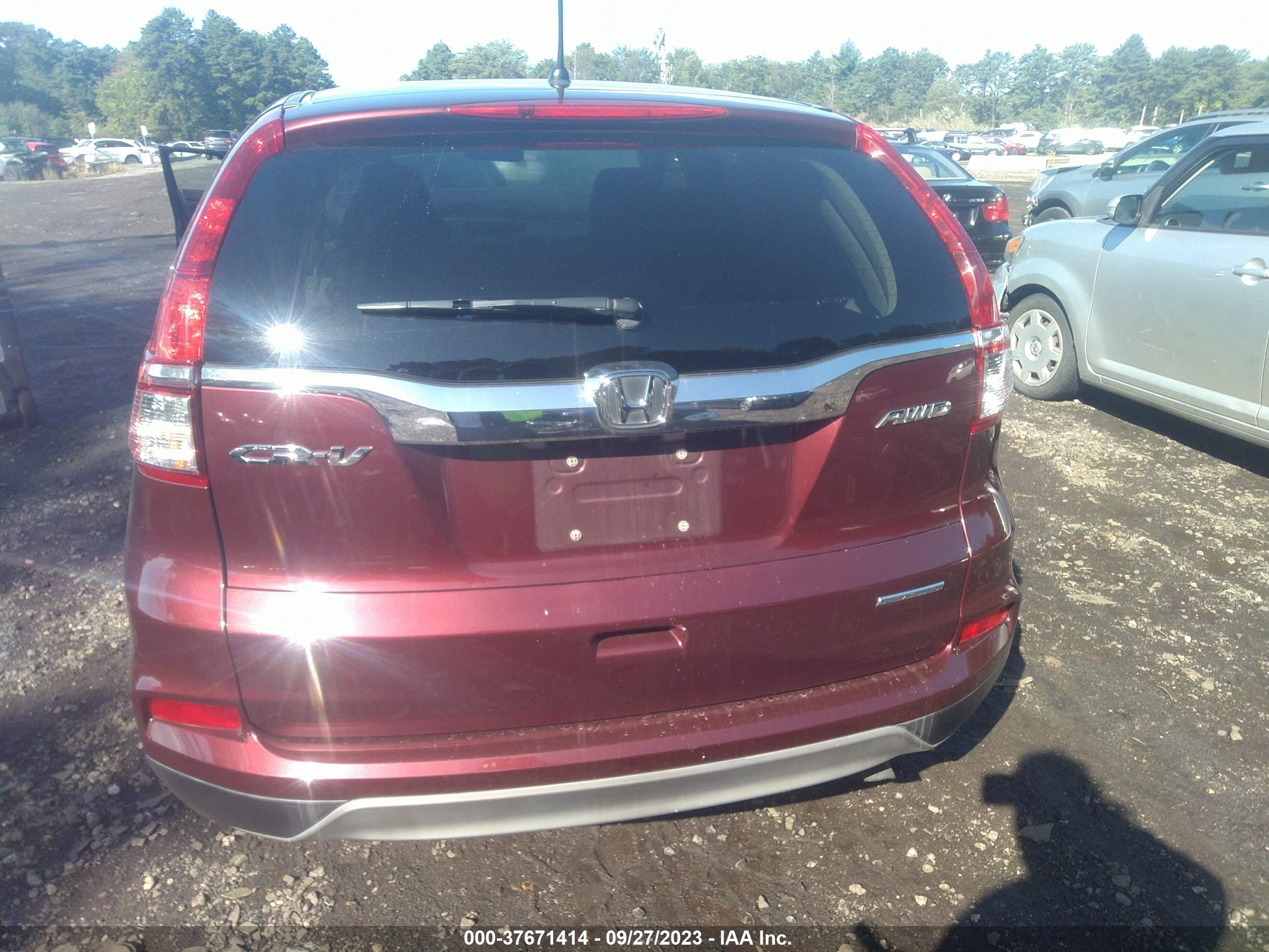 Photo 15 VIN: 2HKRM4H48GH641467 - HONDA CR-V 