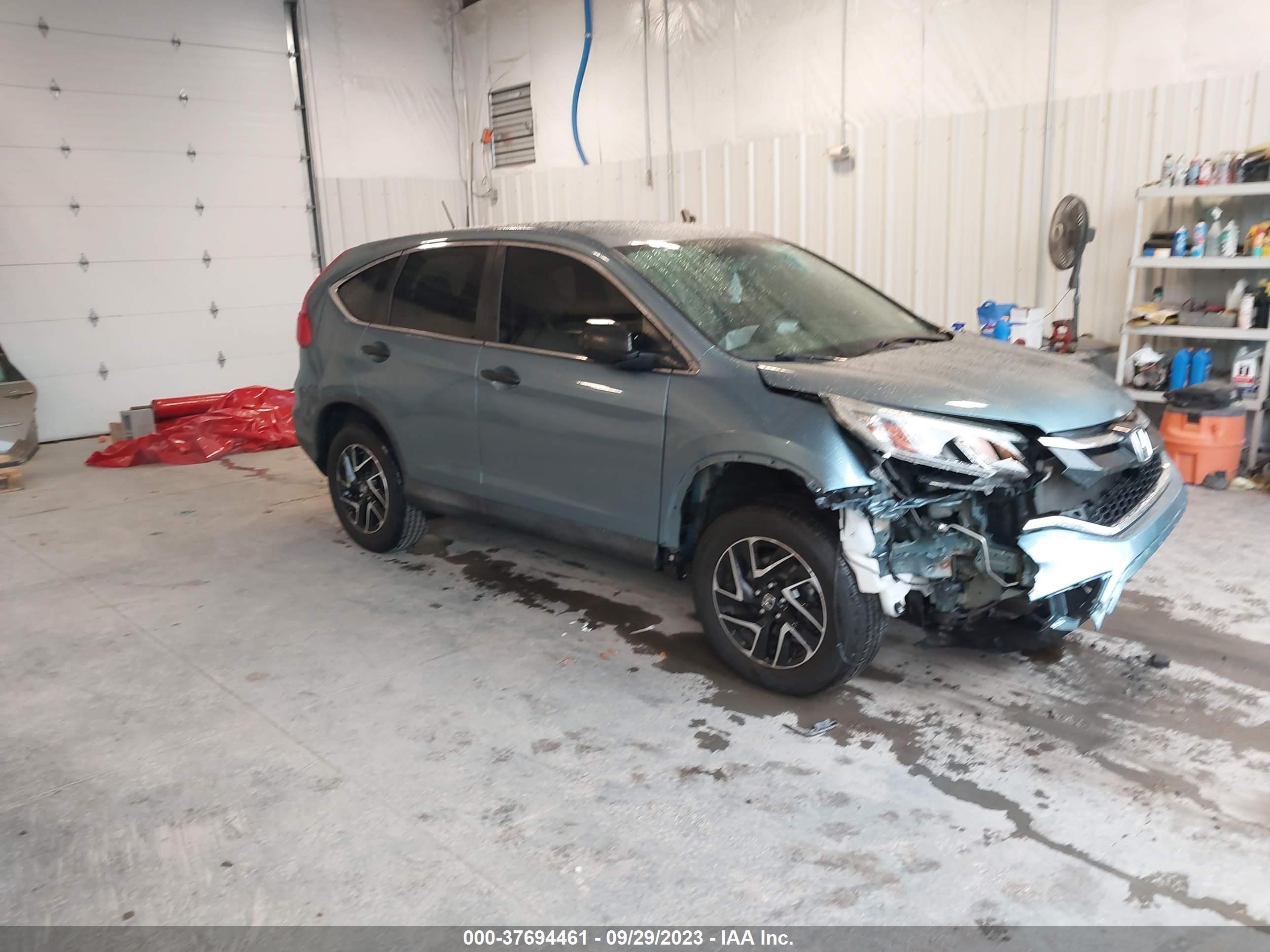 Photo 0 VIN: 2HKRM4H49GH690175 - HONDA CR-V 