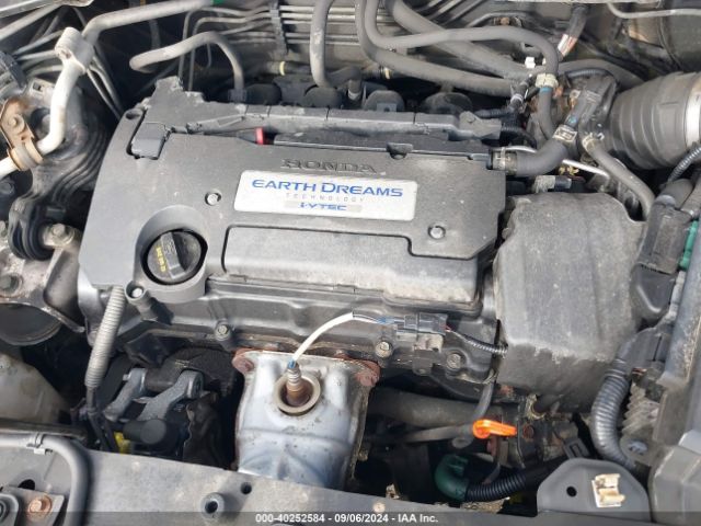 Photo 9 VIN: 2HKRM4H50FH651997 - HONDA CR-V 