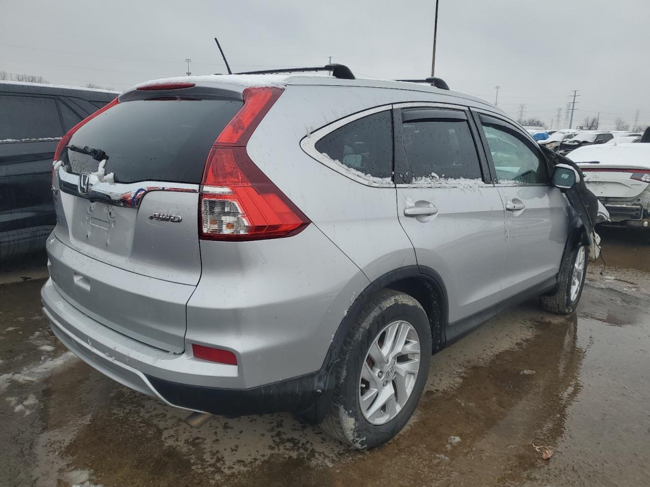 Photo 2 VIN: 2HKRM4H50GH704943 - HONDA CR-V 